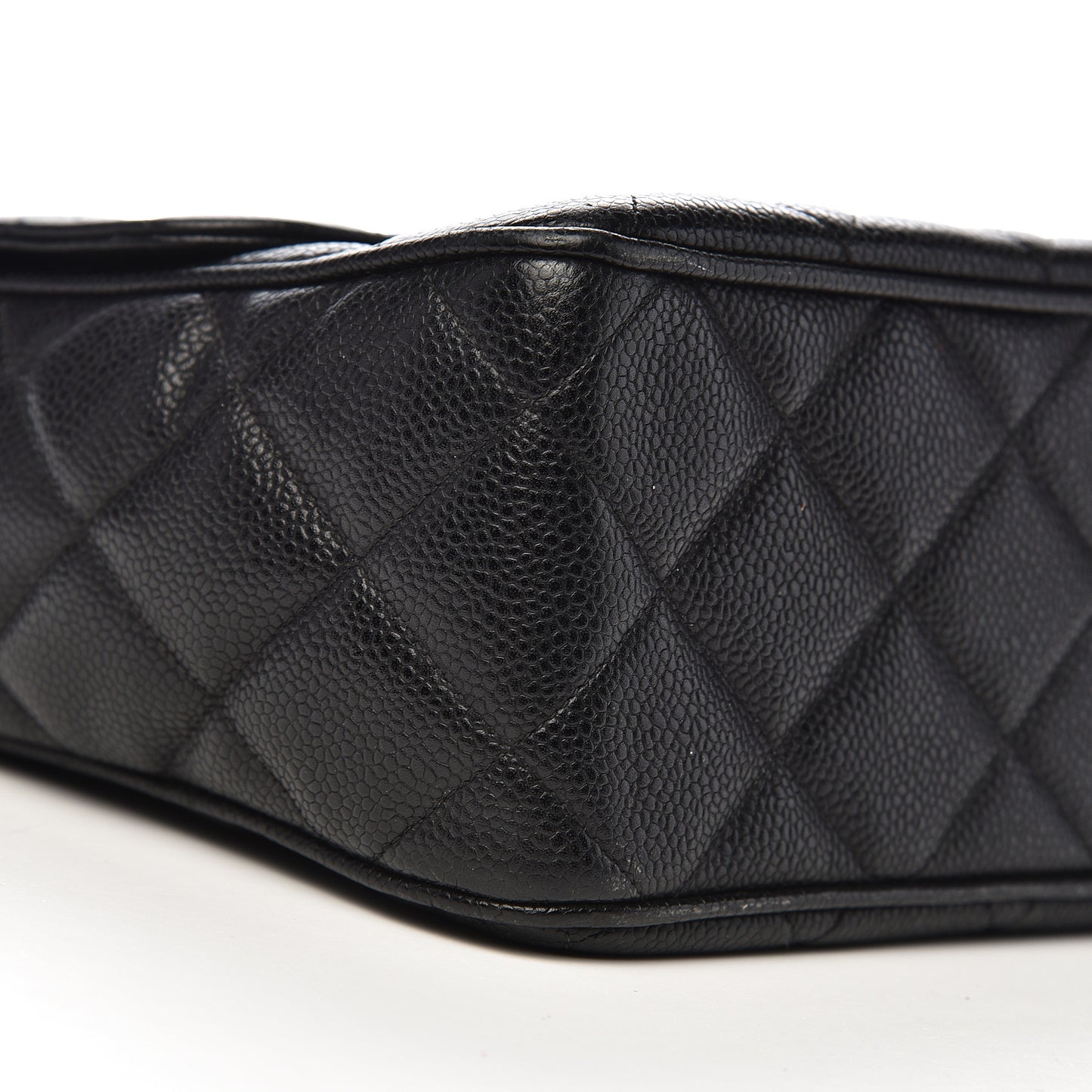Caviar Quilted Medium Single Flap Black