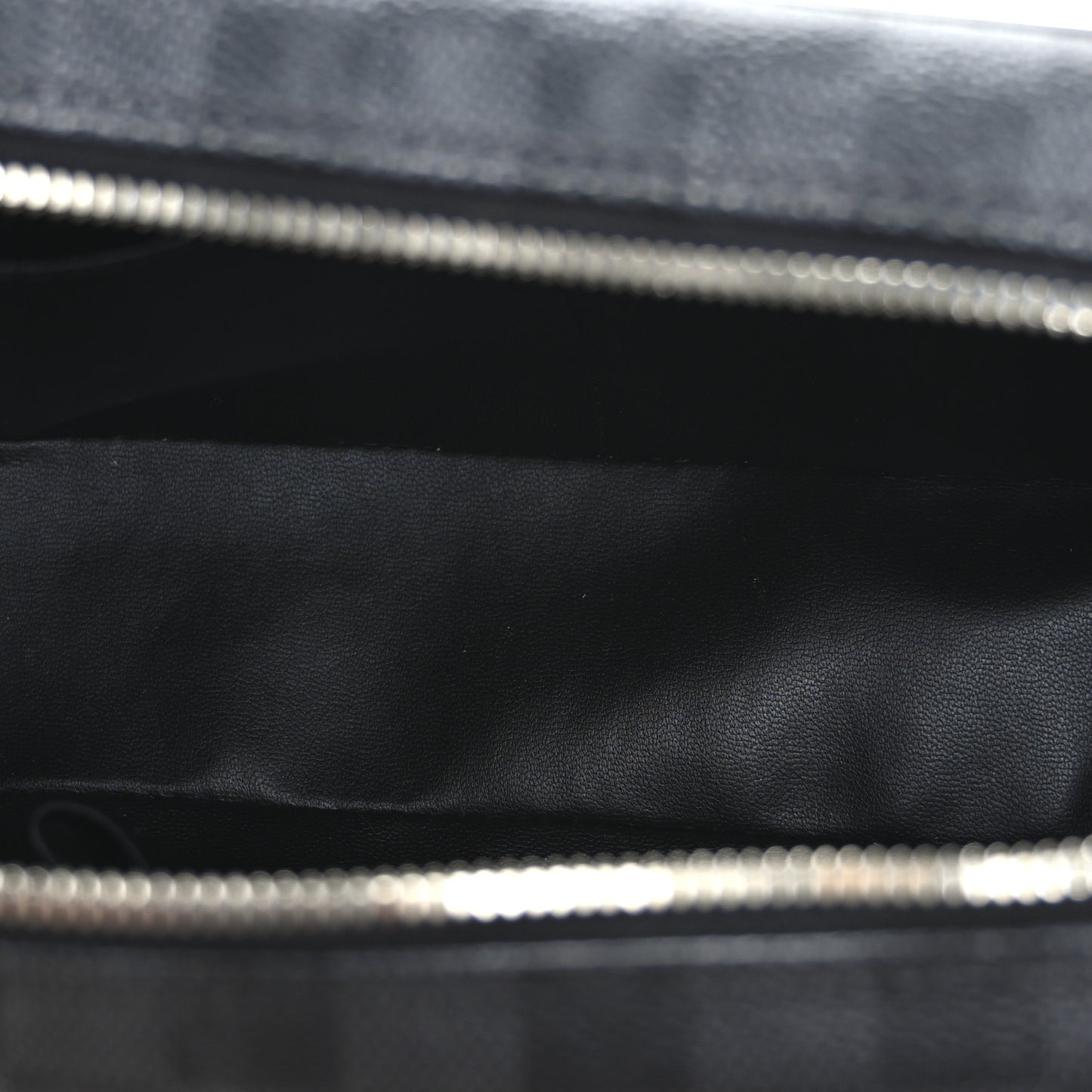 Damier Graphite Toilet Pouch GM