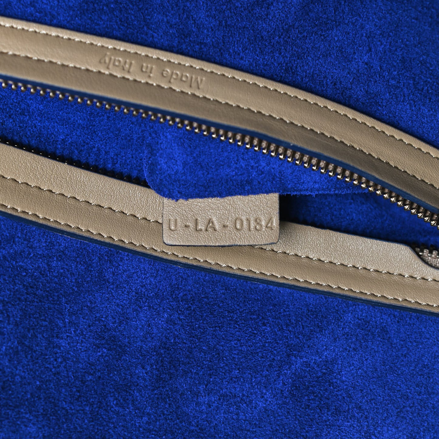 Smooth Calfskin Medium Phantom Luggage Sand