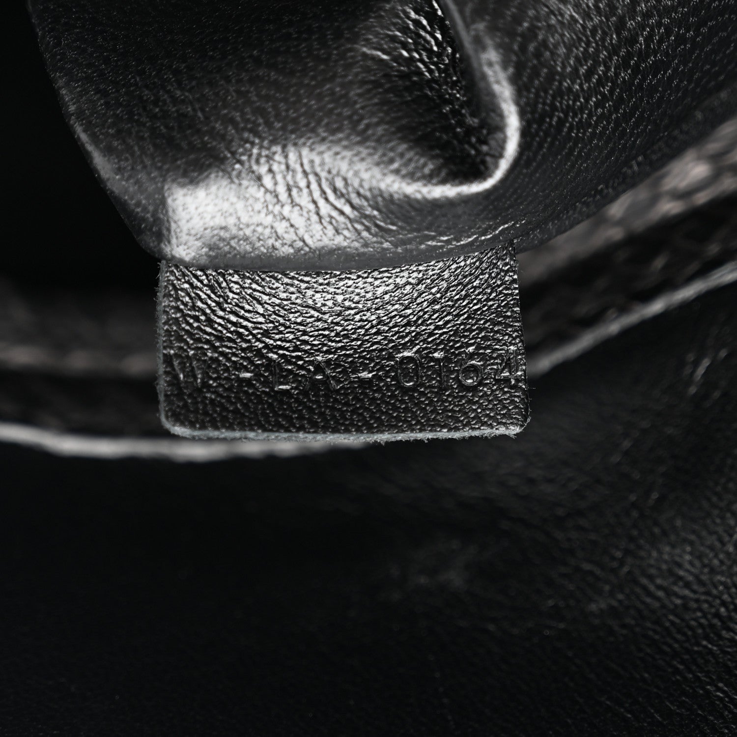 Celine Snakeskin Medium Phantom Luggage Black 7 of 13