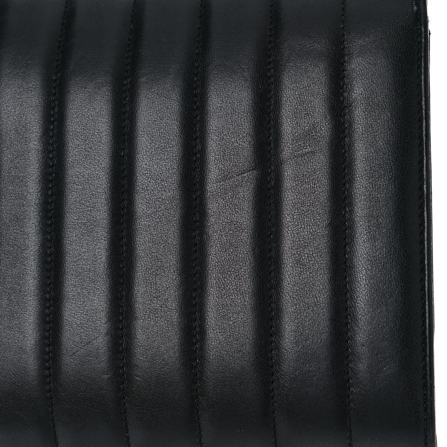 Saint Laurent Lambskin Matelasse Monogram Vicky Chain Wallet Black 20 of 24