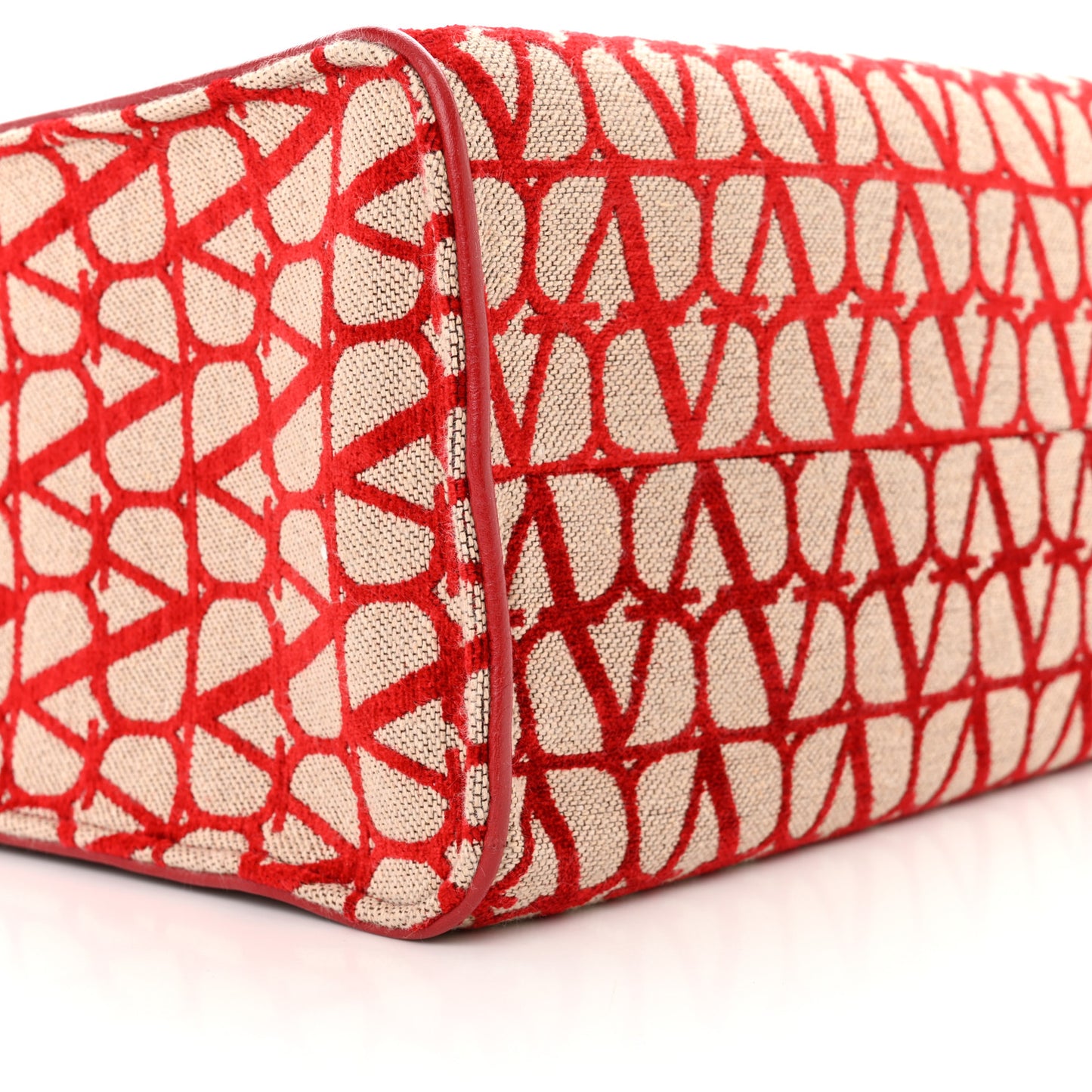 Toile Iconographe Goatskin Le Troisieme Shopping Bag Naturale Rosso Valentino