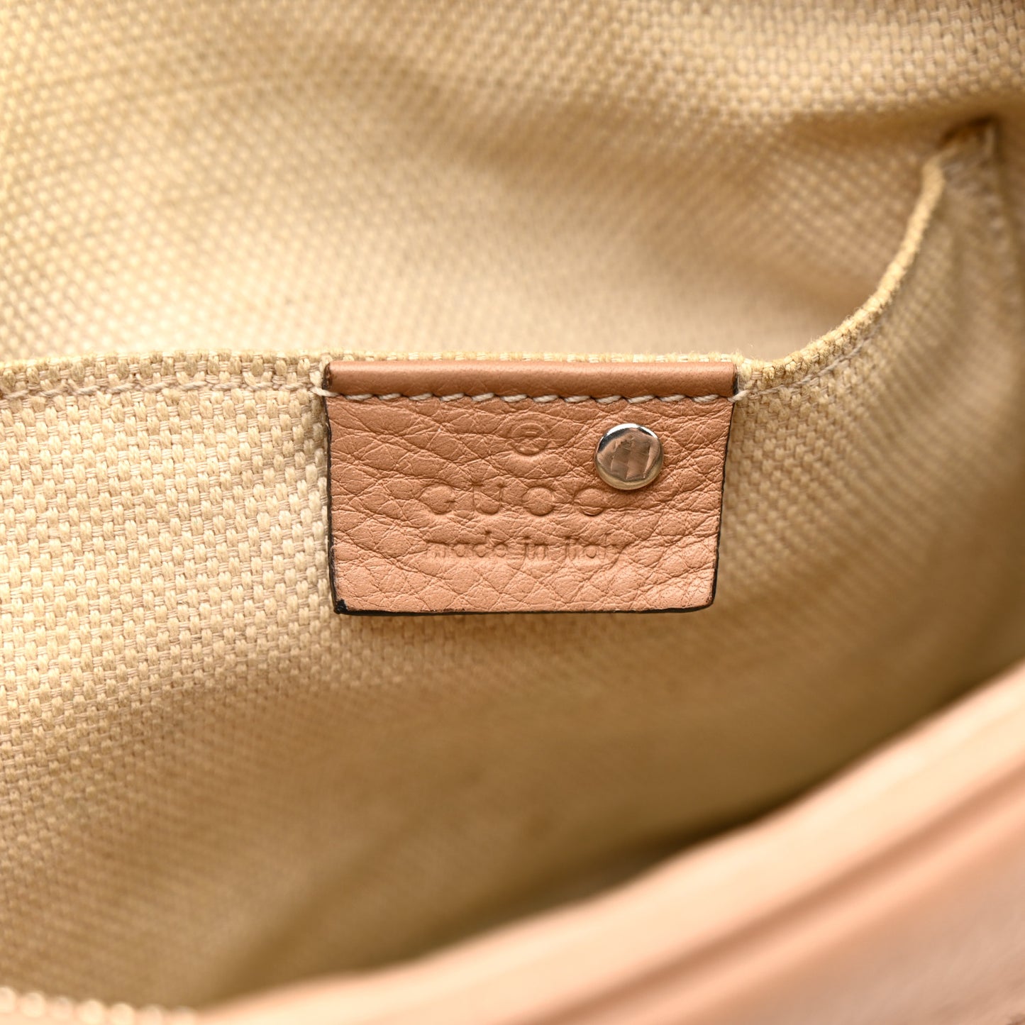 Pebbled Calfskin Small Soho Disco Bag Camelia