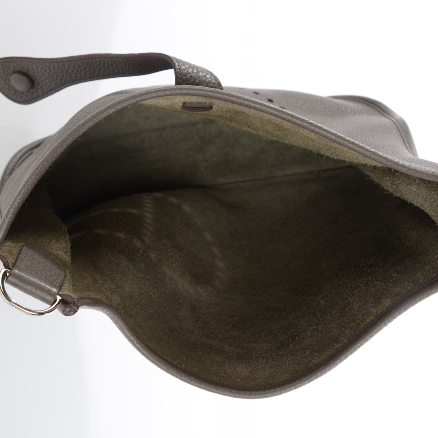 Taurillon Clemence Evelyne III GM Etain