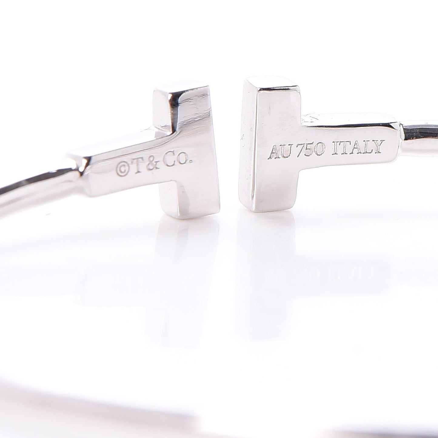 18K White Gold Narrow T Wire Bracelet