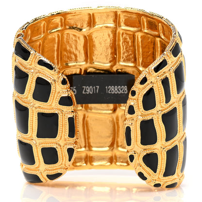 Chanel Resin Metal Along The Nile CC Cuff Black Gold 3 of 5