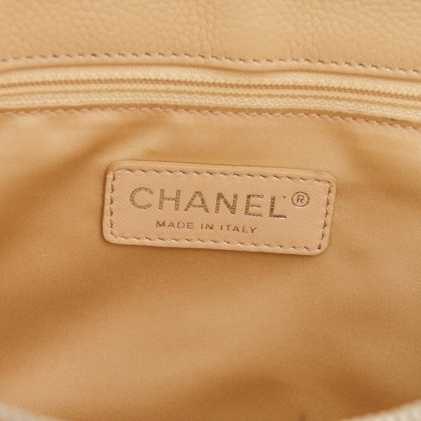 Caviar Quilted Grand Shopping Tote GST Beige Clair