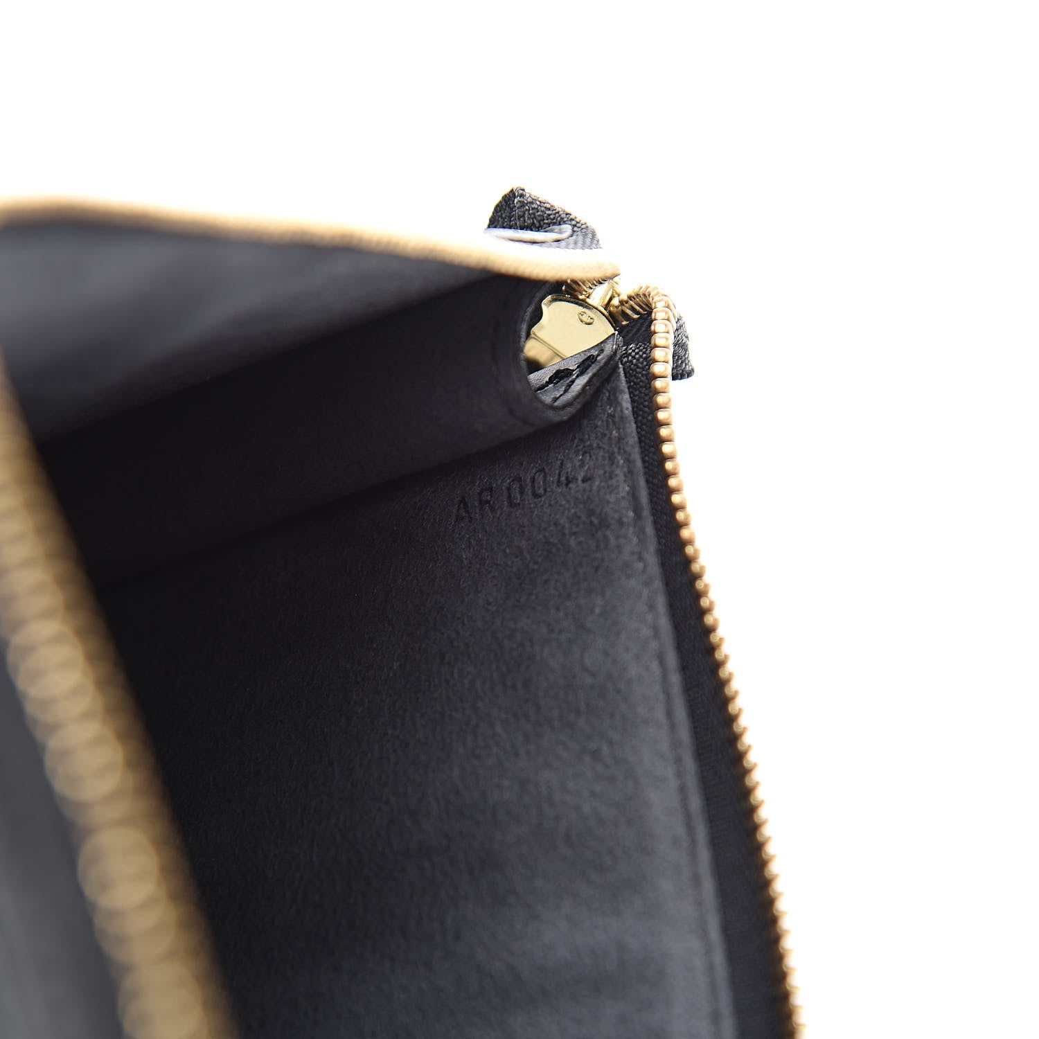 Louis Vuitton Epi Pochette Accessories 24 Black 7 of 10