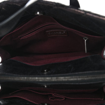 Chanel Crumpled Grained Calfskin Quilted CC Crave Tote Black 4 of 9