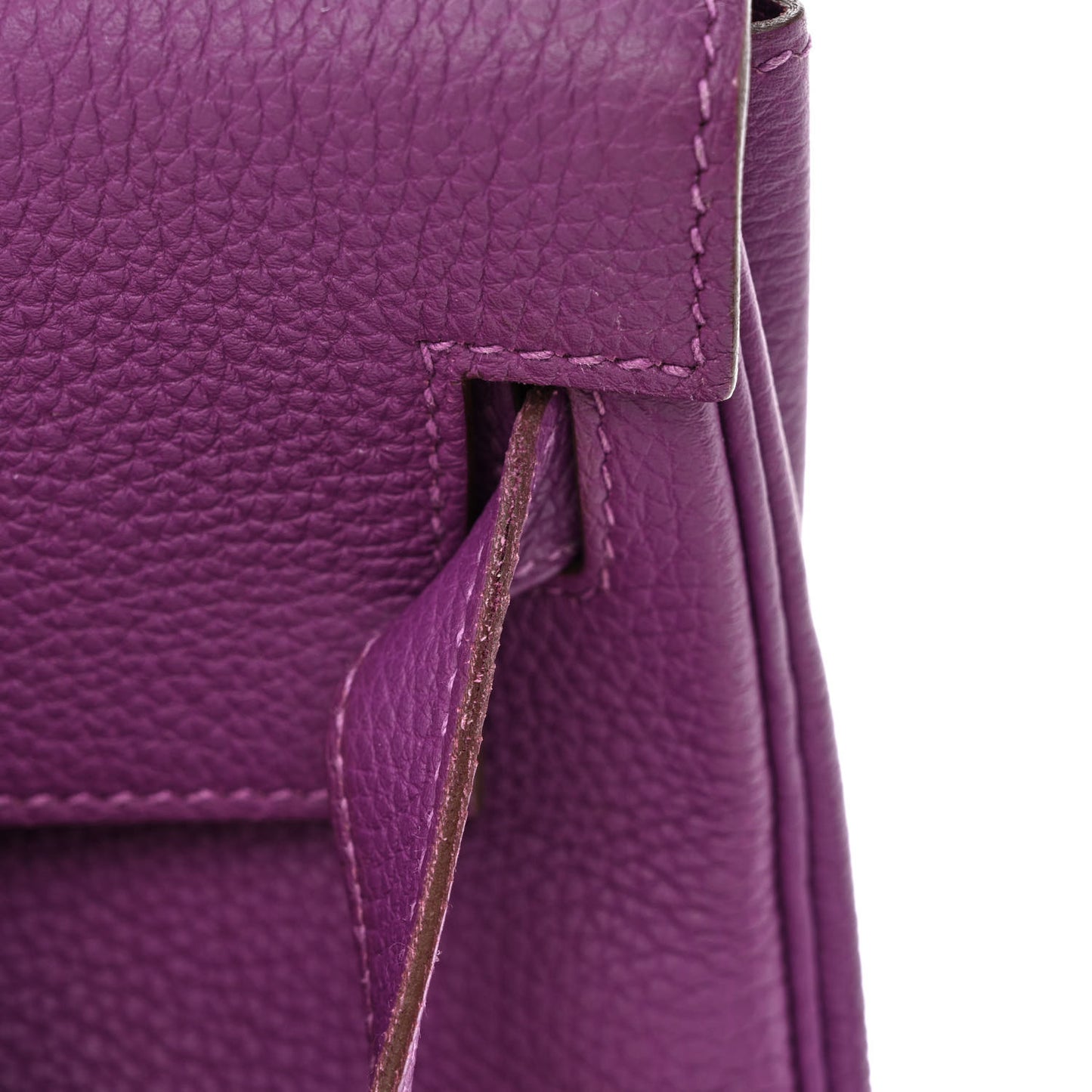 Togo Kelly Retourne 32 Anemone