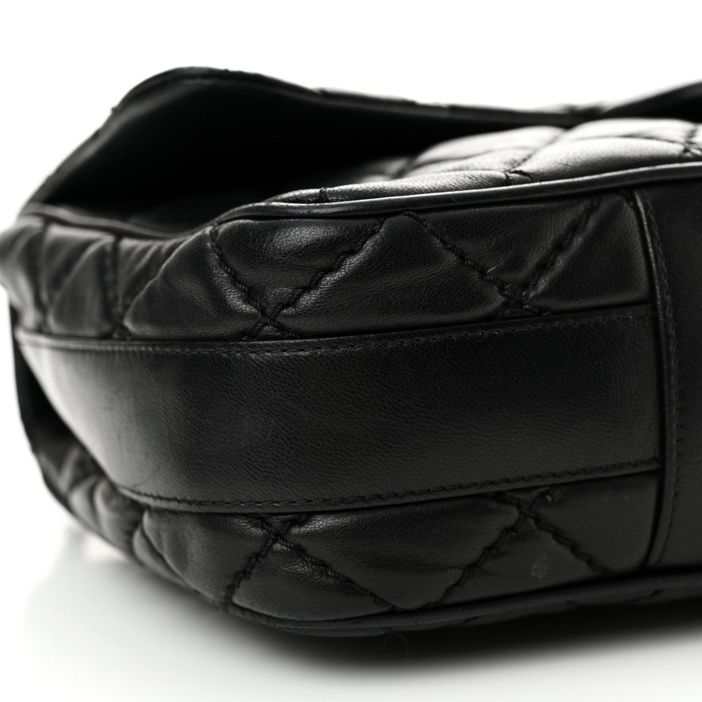 Lambskin Quilted Jumbo Easy Carry Flap Black