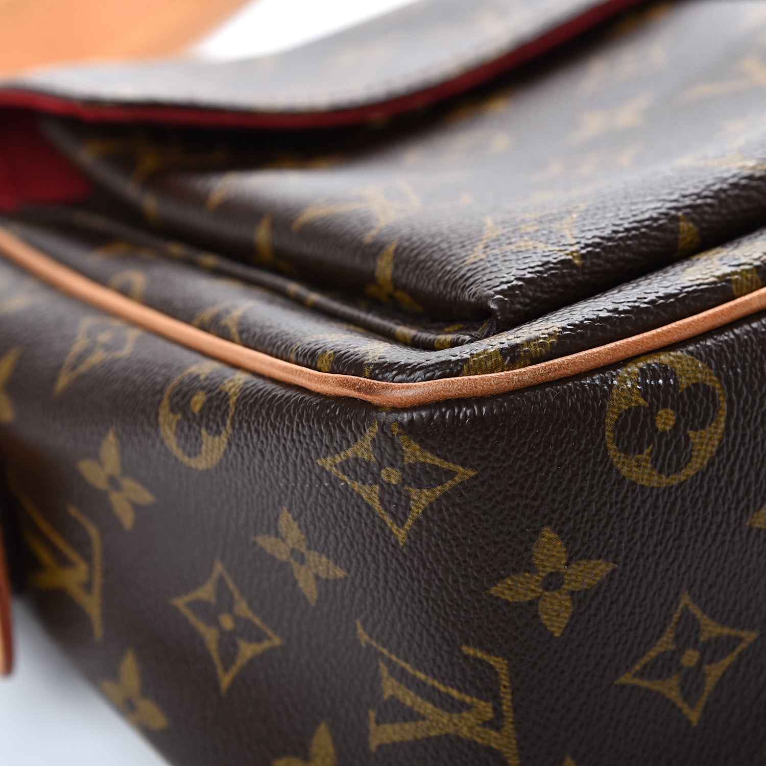 Louis Vuitton Monogram Viva-Cite GM 8 of 17