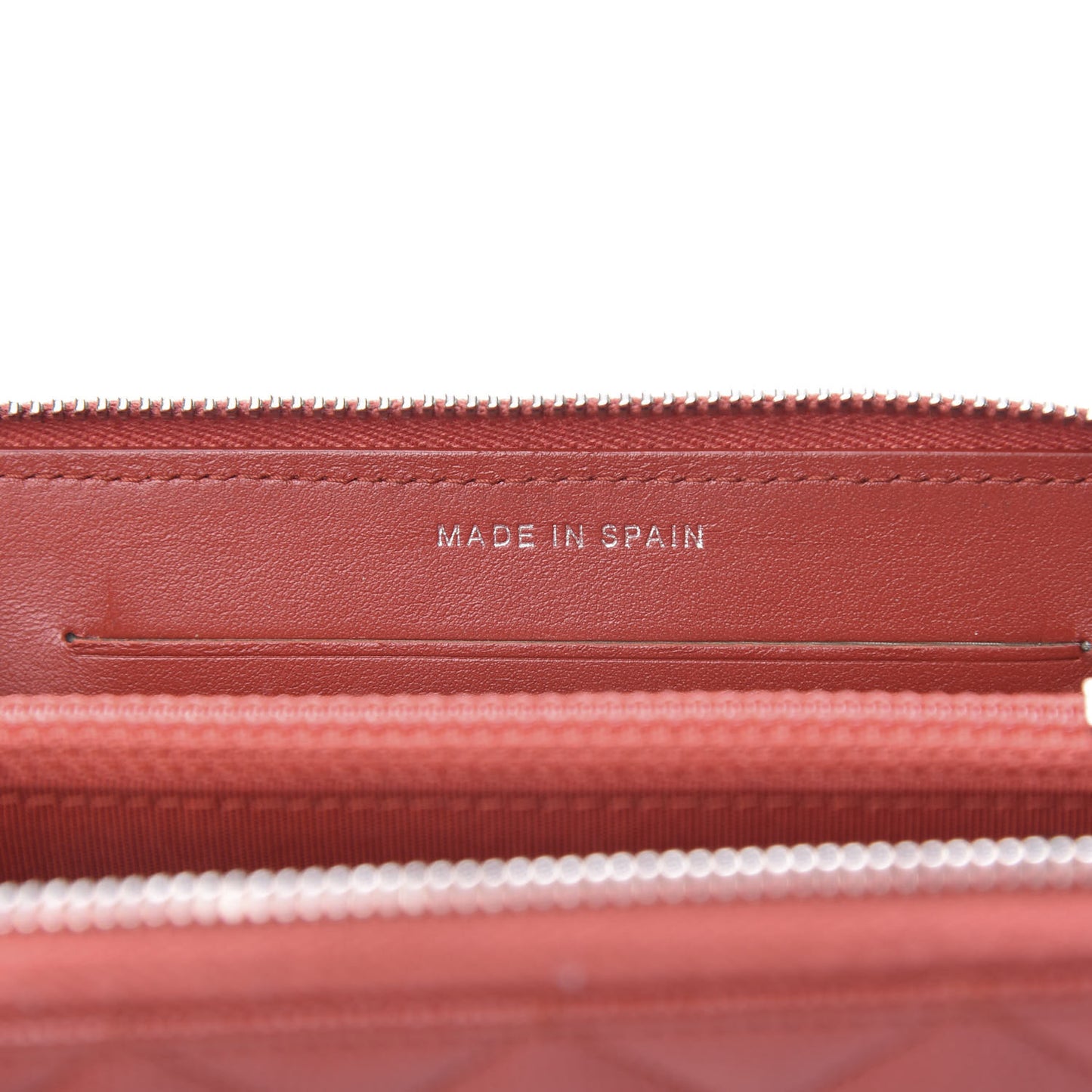 Caviar Quilted Medium Zip Around Wallet Red