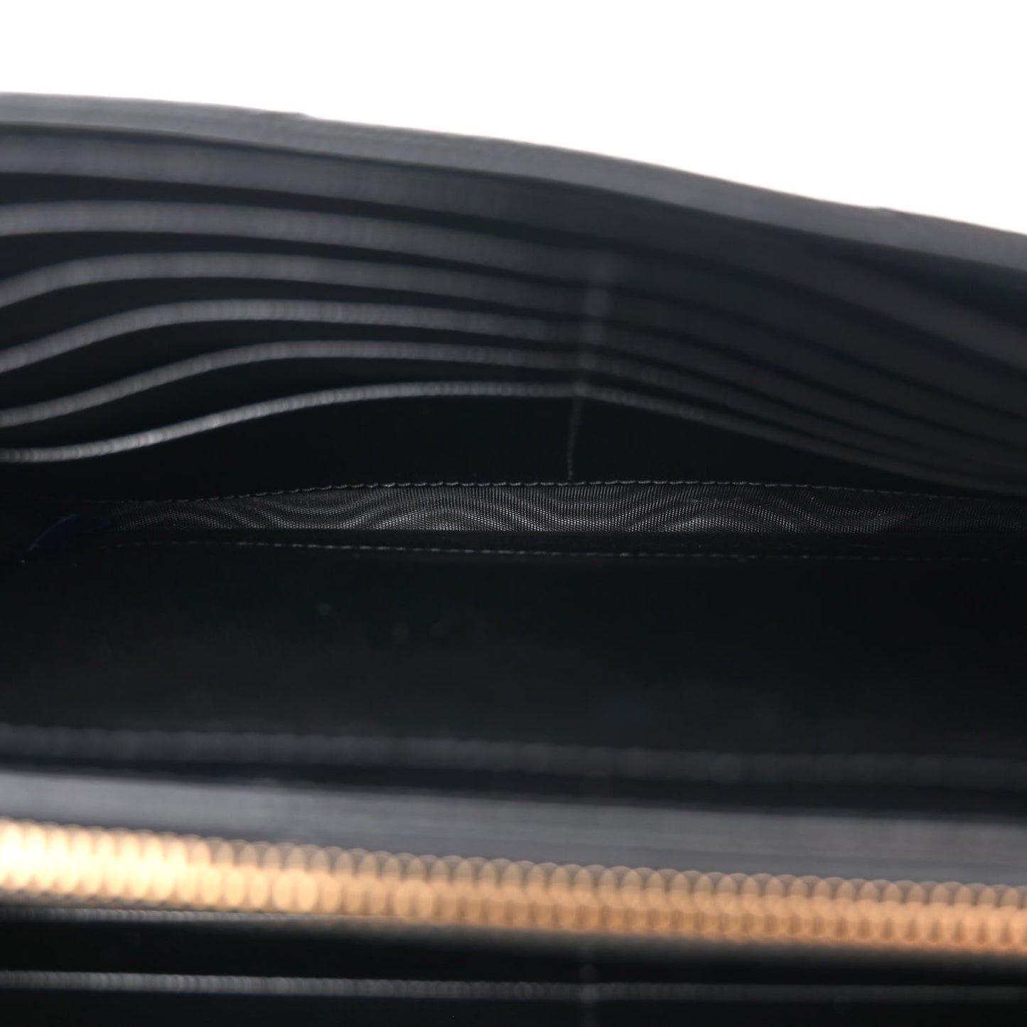 Grain De Poudre Matelasse Chevron Monogram Chain Wallet Black