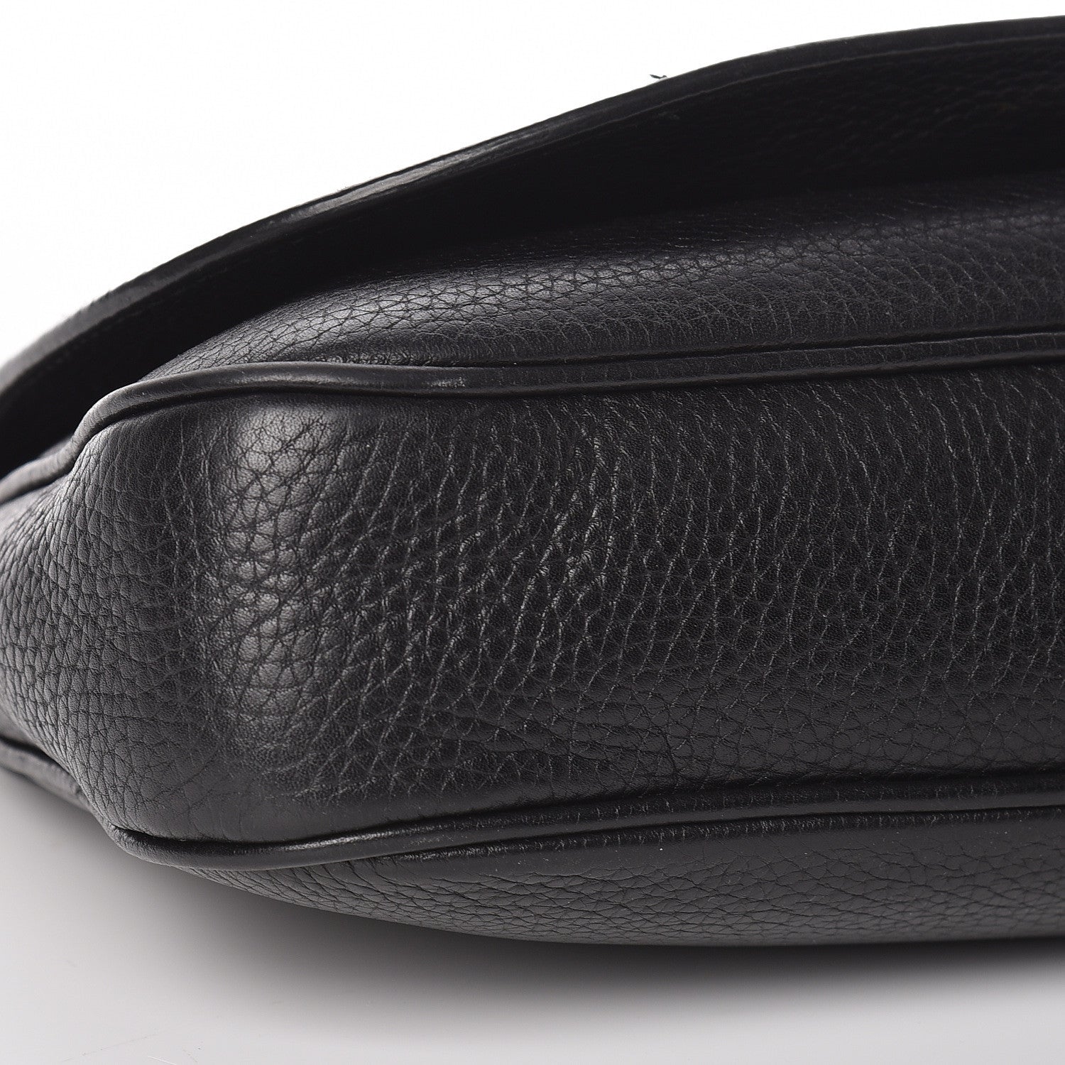 Gucci Pebbled Calfskin Medium Soho Flap Crossbody Black 8 of 10