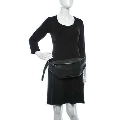 Louis Vuitton Calfskin Monogram Shadow Discovery Bumbag Black 2 of 8