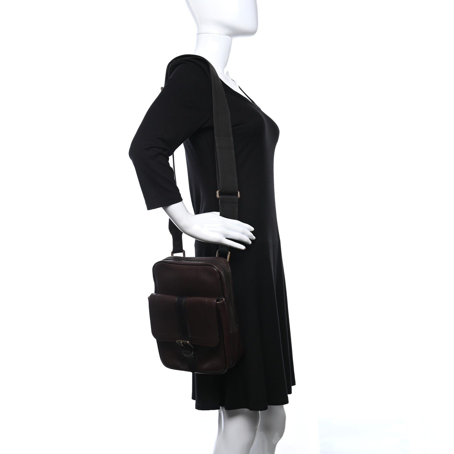 Louis Vuitton Utah Iroquois iPad Messenger Cafe 2 of 16