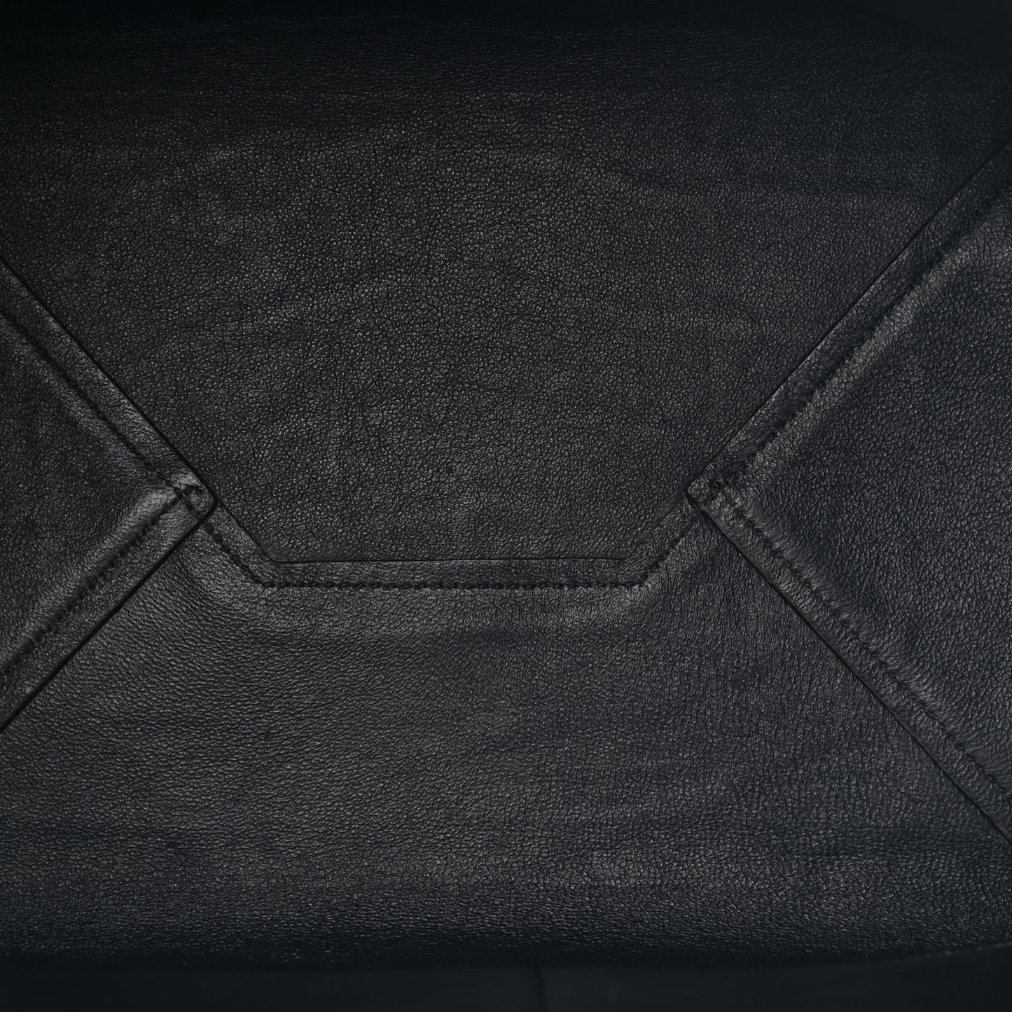 Smooth Calfskin Nubuck Crocodile Embossed Small Belt Cabas Phantom Navy