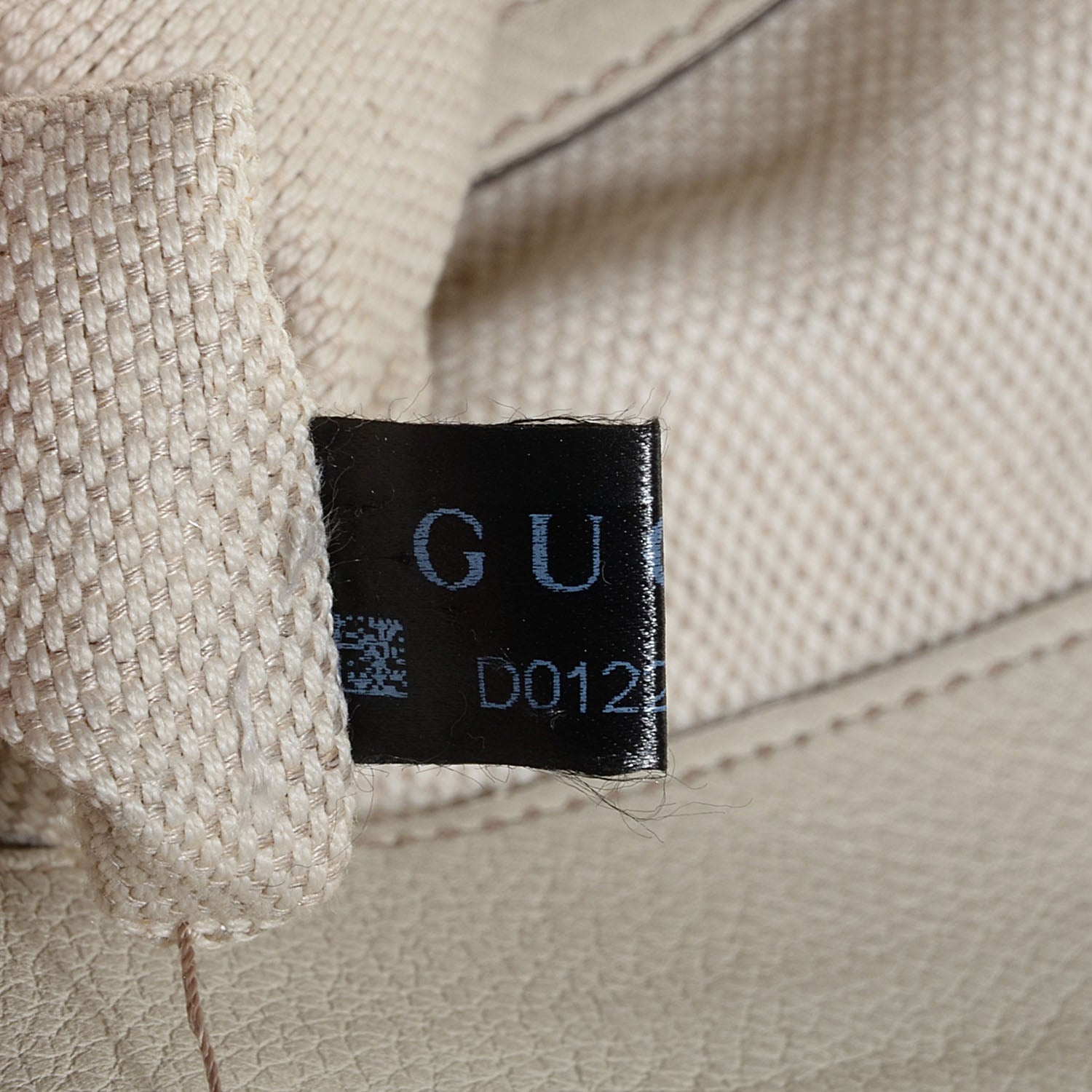Gucci Pebbled Calfskin Large Soho Shoulder Bag Off White 7 of 9