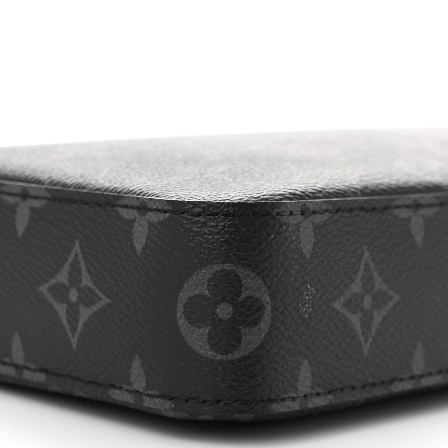 Louis Vuitton Reverse Monogram Eclipse Trio Messenger 9 of 11