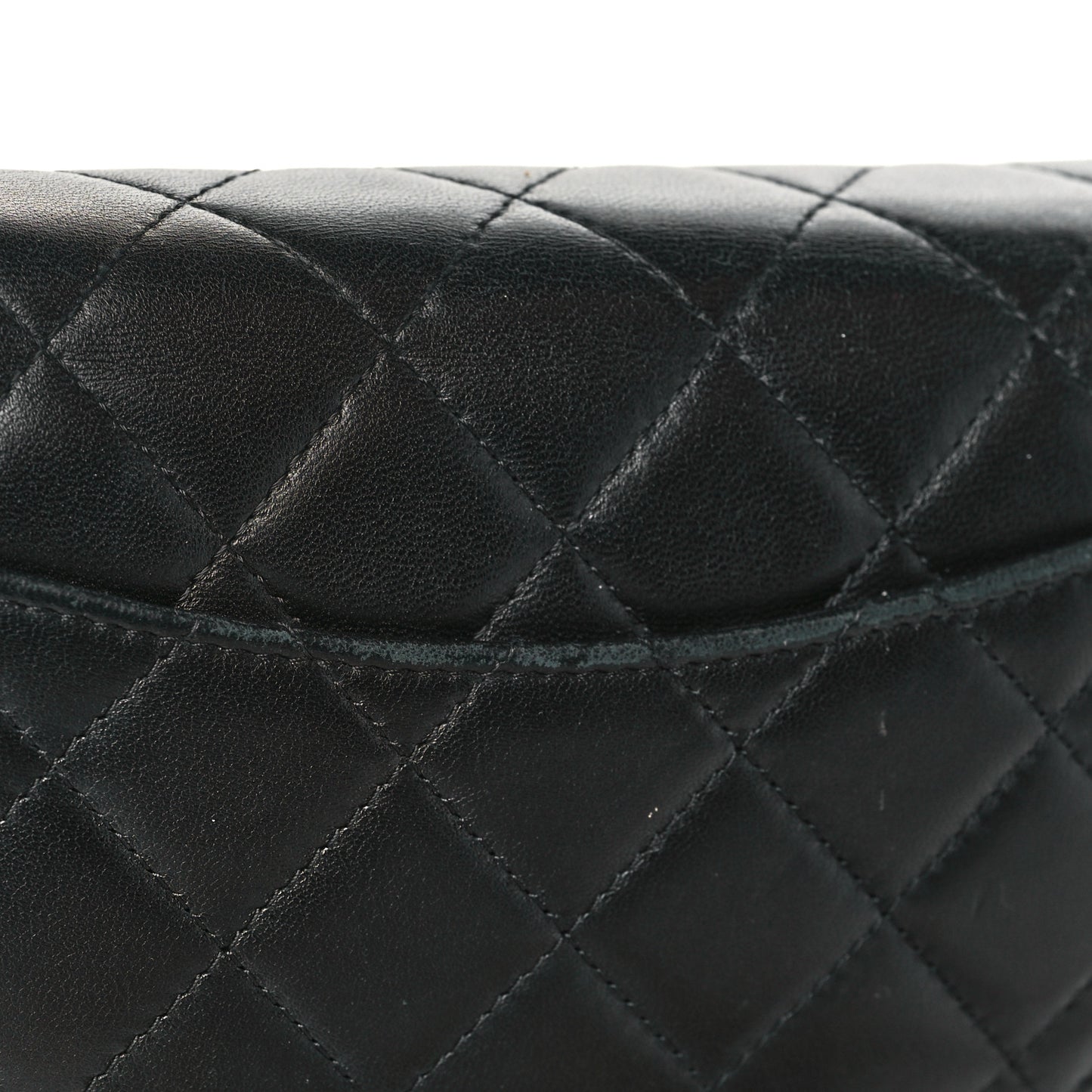 Lambskin Quilted Wallet On Chain WOC Black