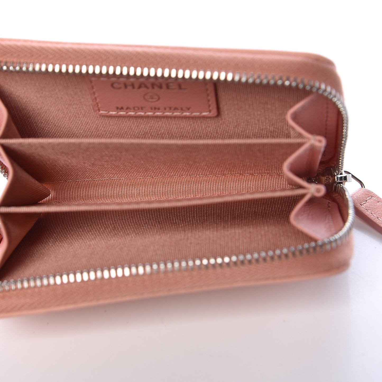 Goatskin Camellia Embossed Zip Coin Purse Pink