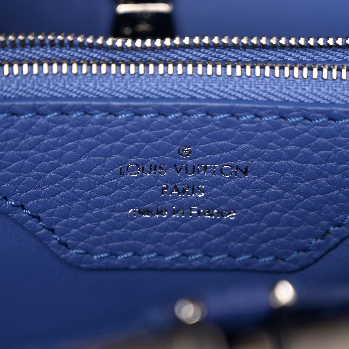 Taurillon Snakeskin Capucines MM Blue