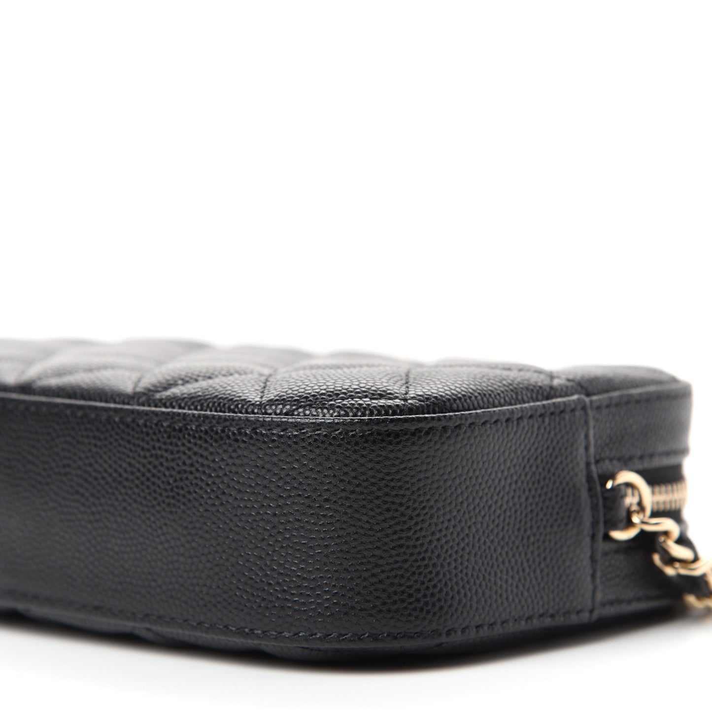 Caviar Quilted Vanity With Chain Black