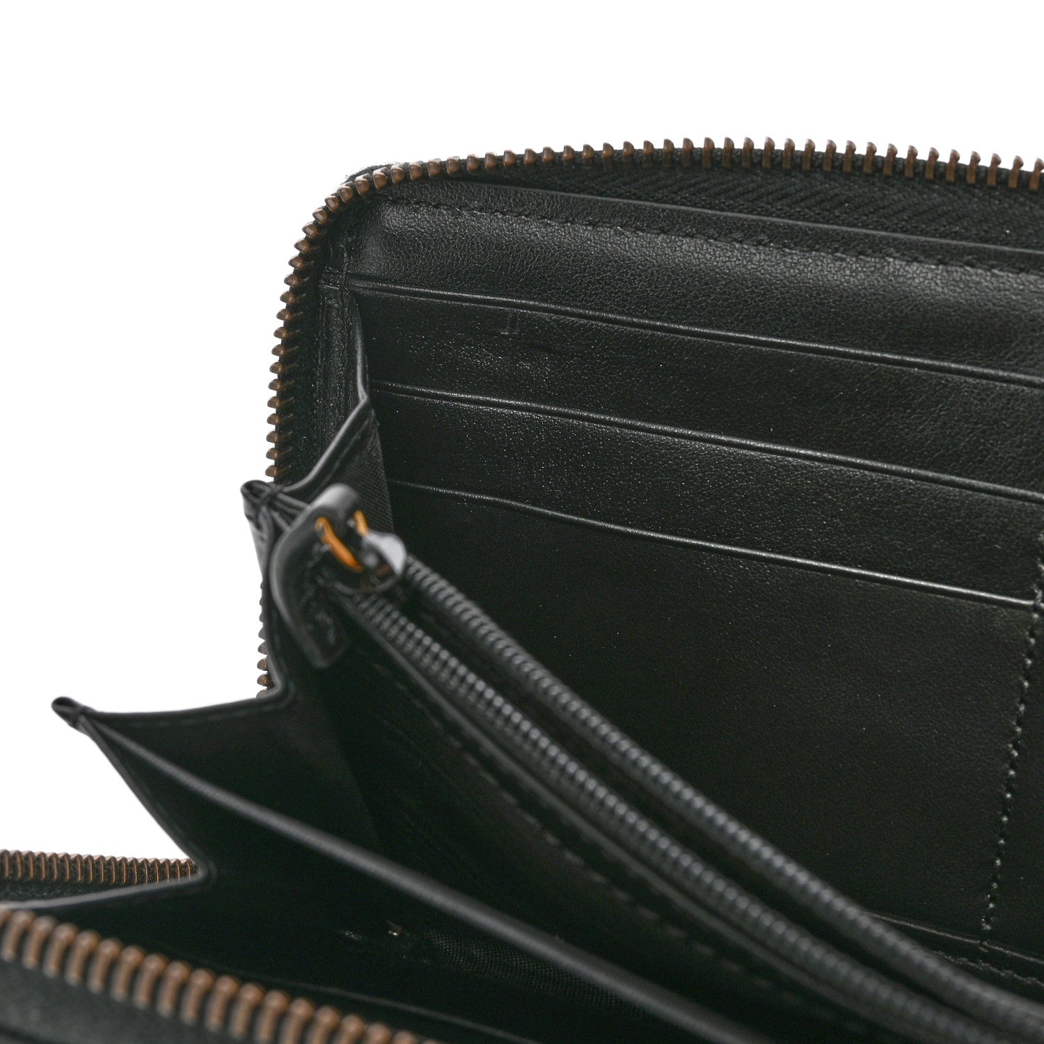 Gucci Calfskin Matelasse GG Marmont Zip Around Wallet Black 11 of 12