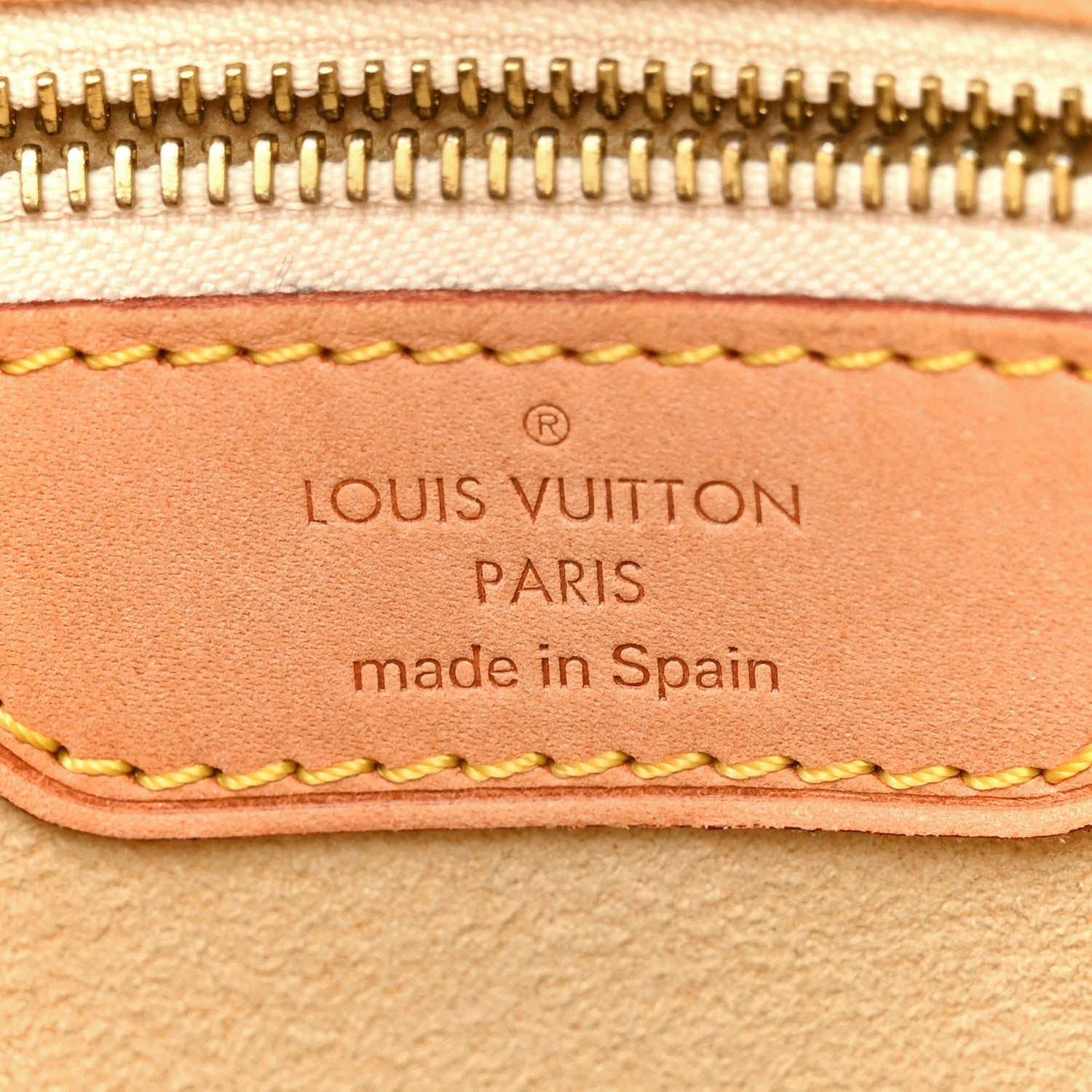 Louis Vuitton Damier Azur Hampstead MM 6 of 15