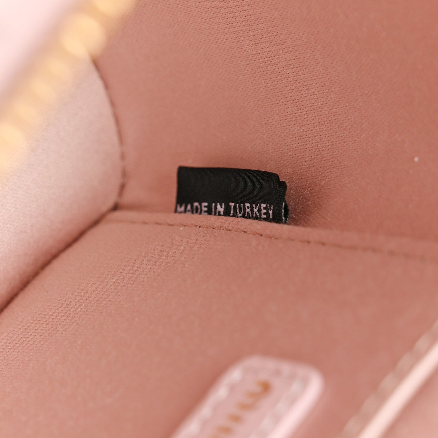 Nappa Matelasse Micro Vanity Case Alabastro