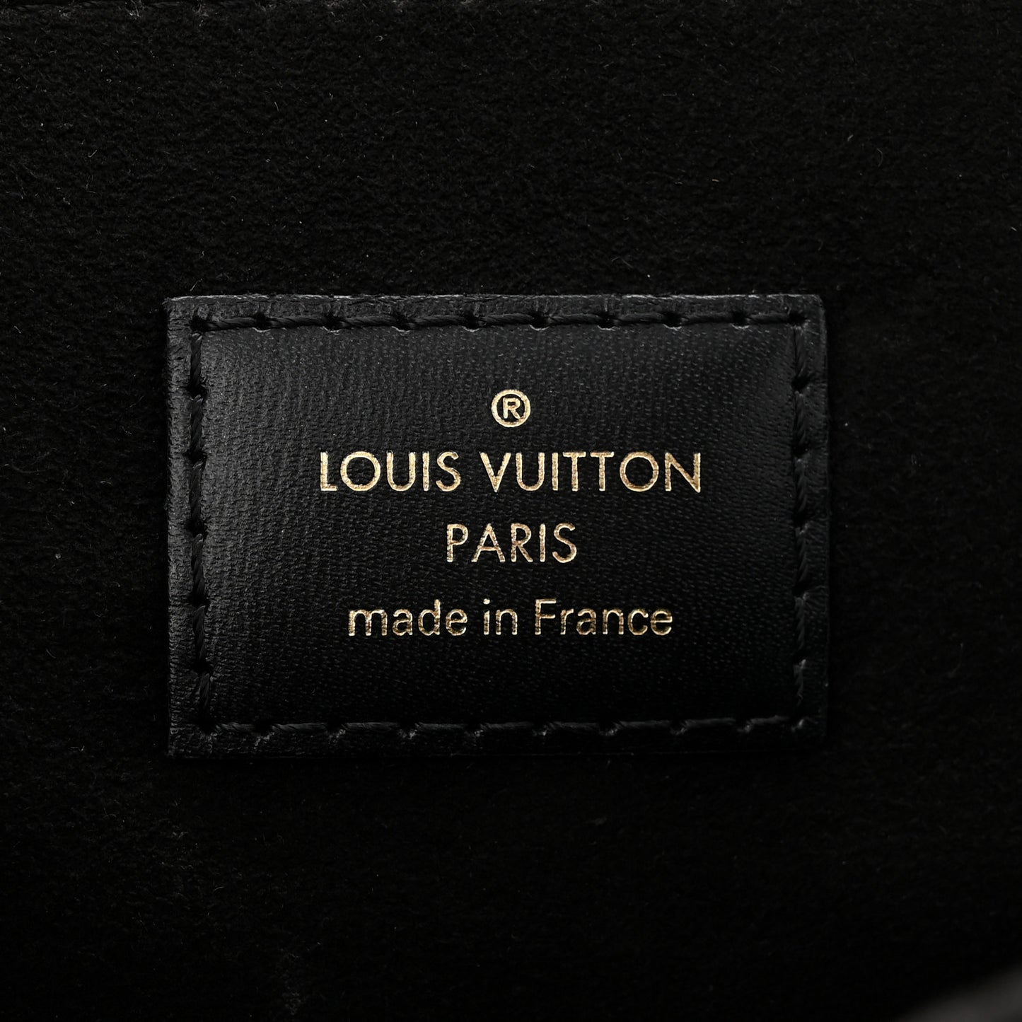 Reverse Monogram Pochette Metis