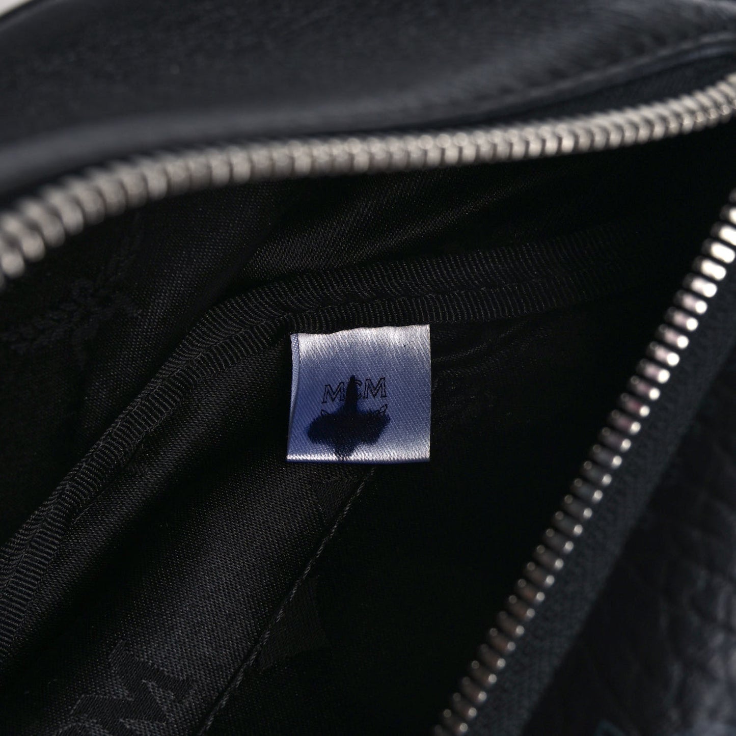 Visetos Small Stark Belt Bag Black