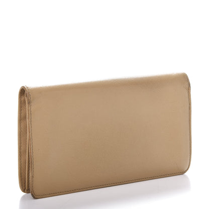 Chanel Grained Calfskin CC Button Yen Wallet Beige 3 of 16