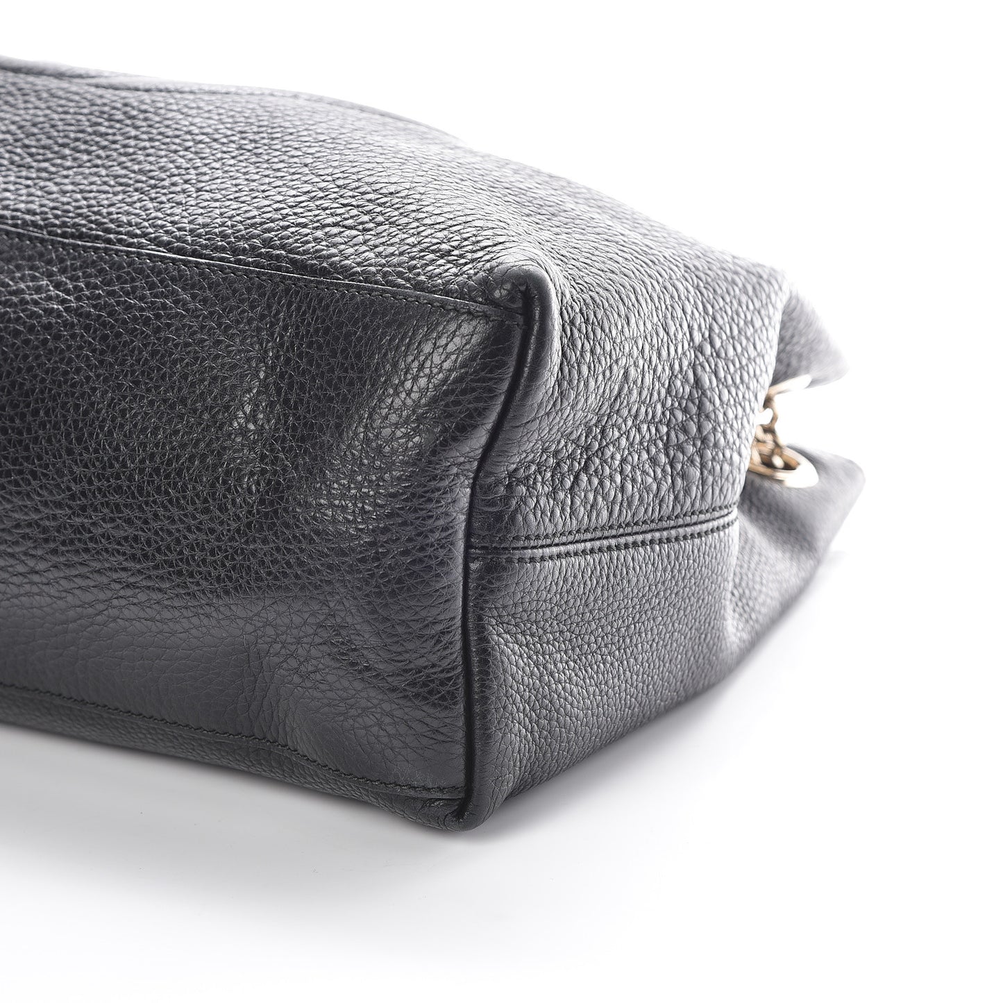 Pebbled Calfskin Medium Soho Chain Shoulder Bag Black