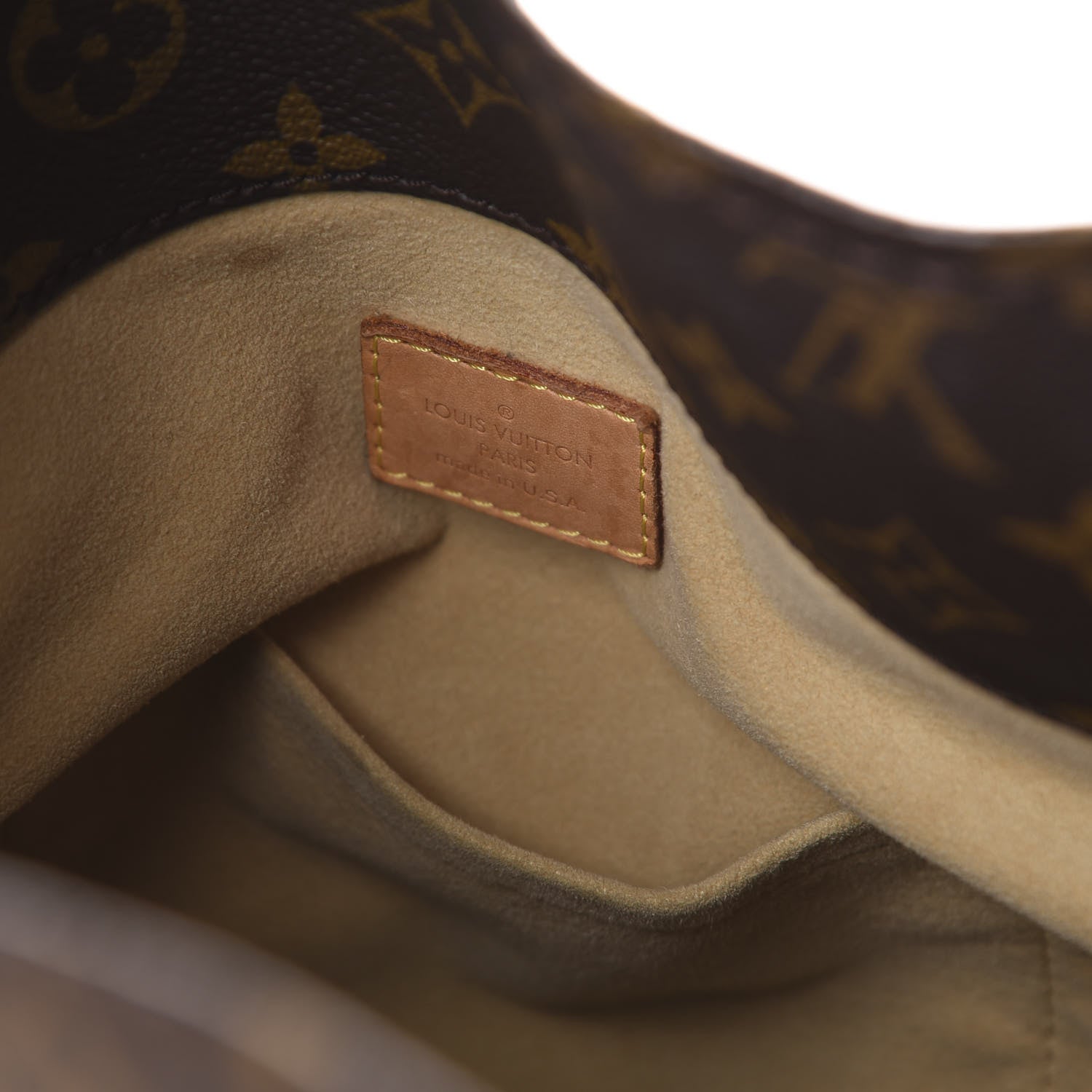 Louis Vuitton Monogram Artsy MM 6 of 9