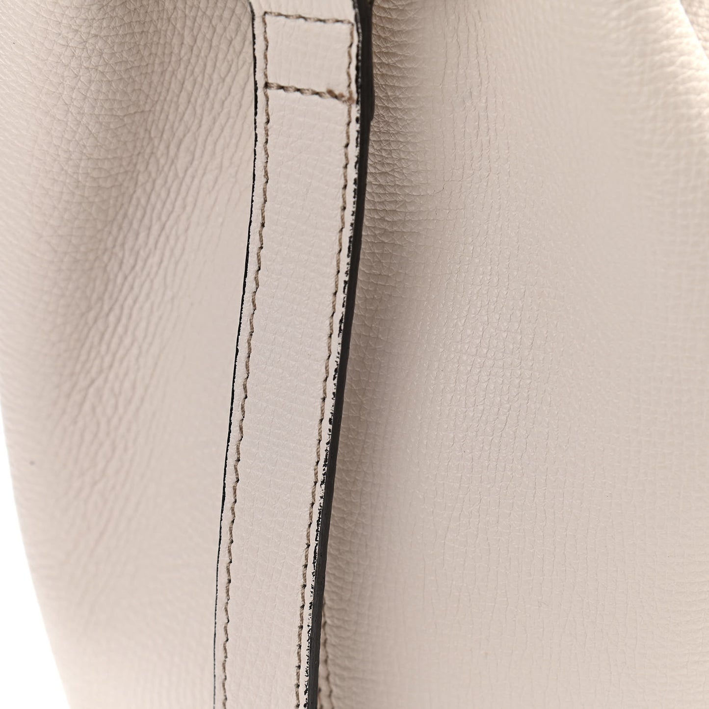 Grainy Calfskin Medium Sycamore Hobo White