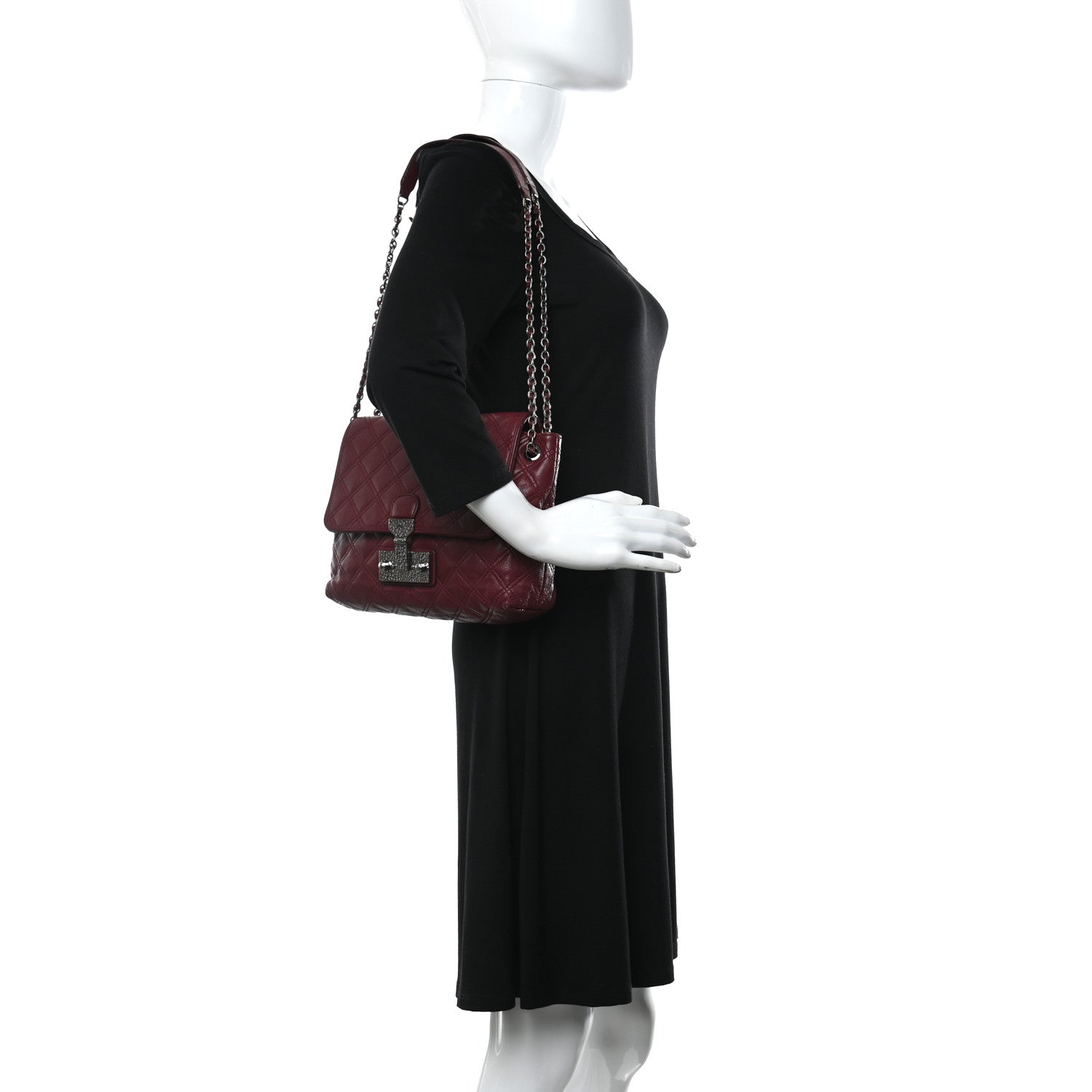 Marc Jacobs Lacquered Lambskin Quilted The Large Single Flap Bordeaux 2 of 15