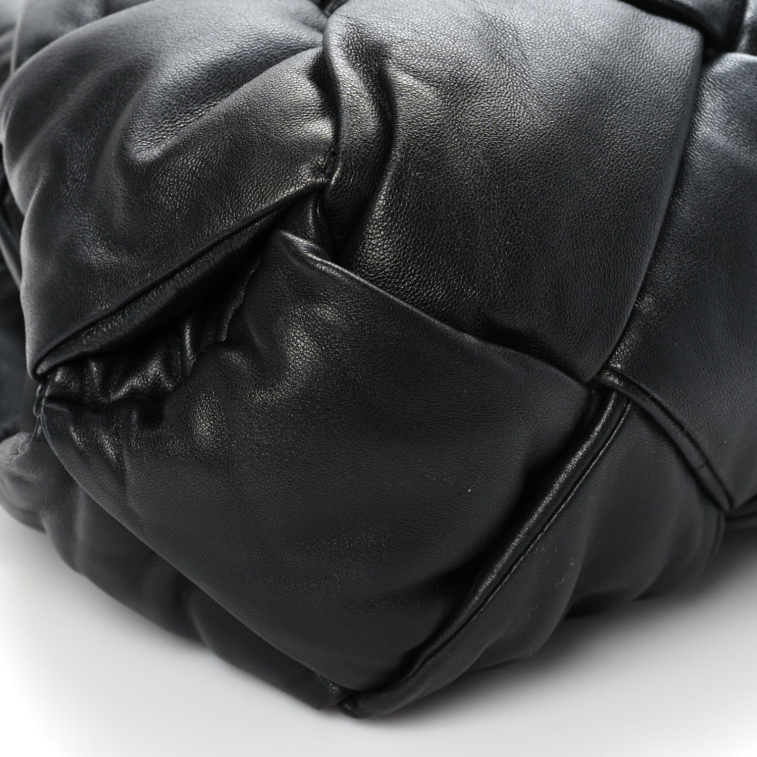 Bottega Veneta Nappa Intrecciato Maxi Padded Lock Large Shoulder Bag Black 7 of 8