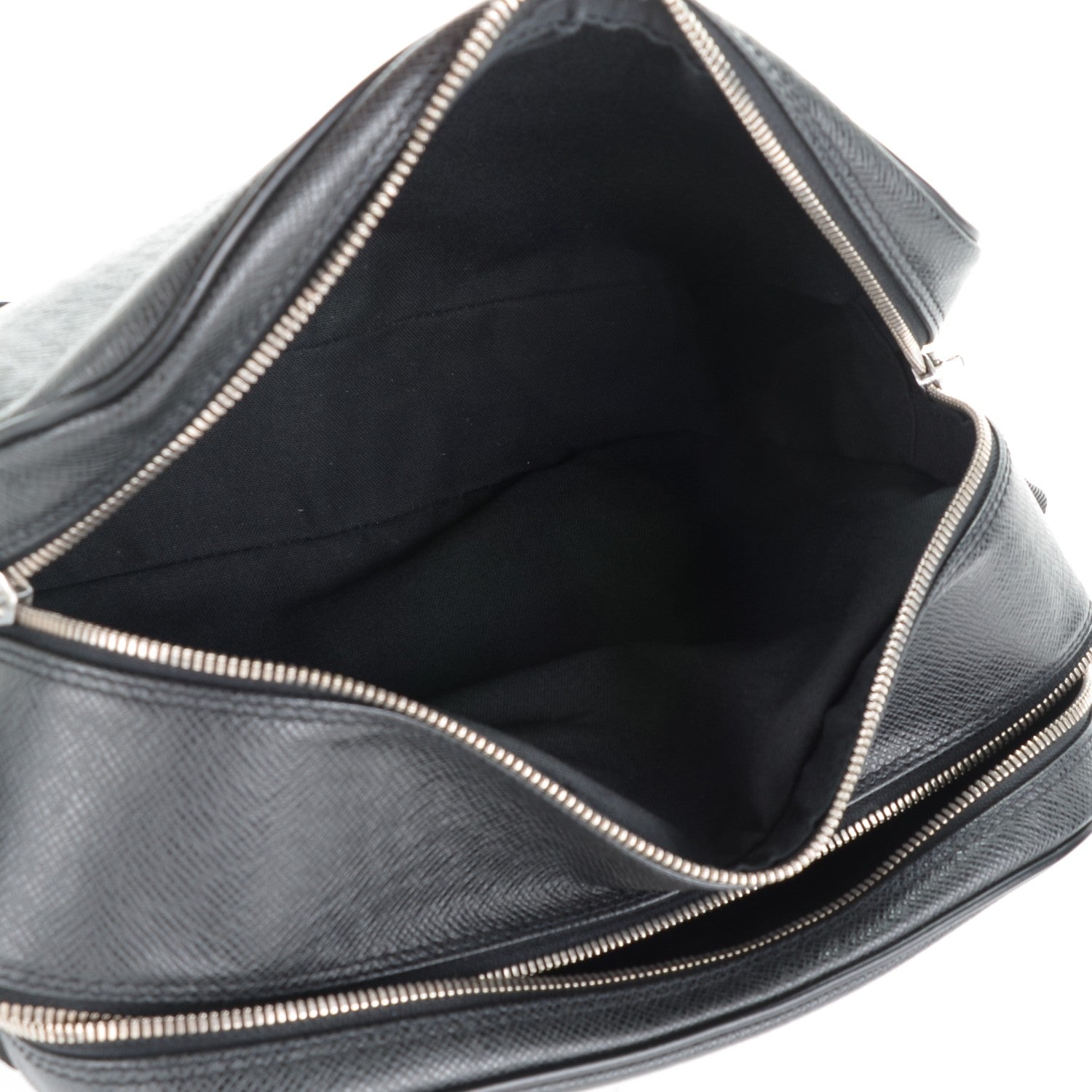 Louis Vuitton Taiga Reporter Messenger Ardoise 5 of 8