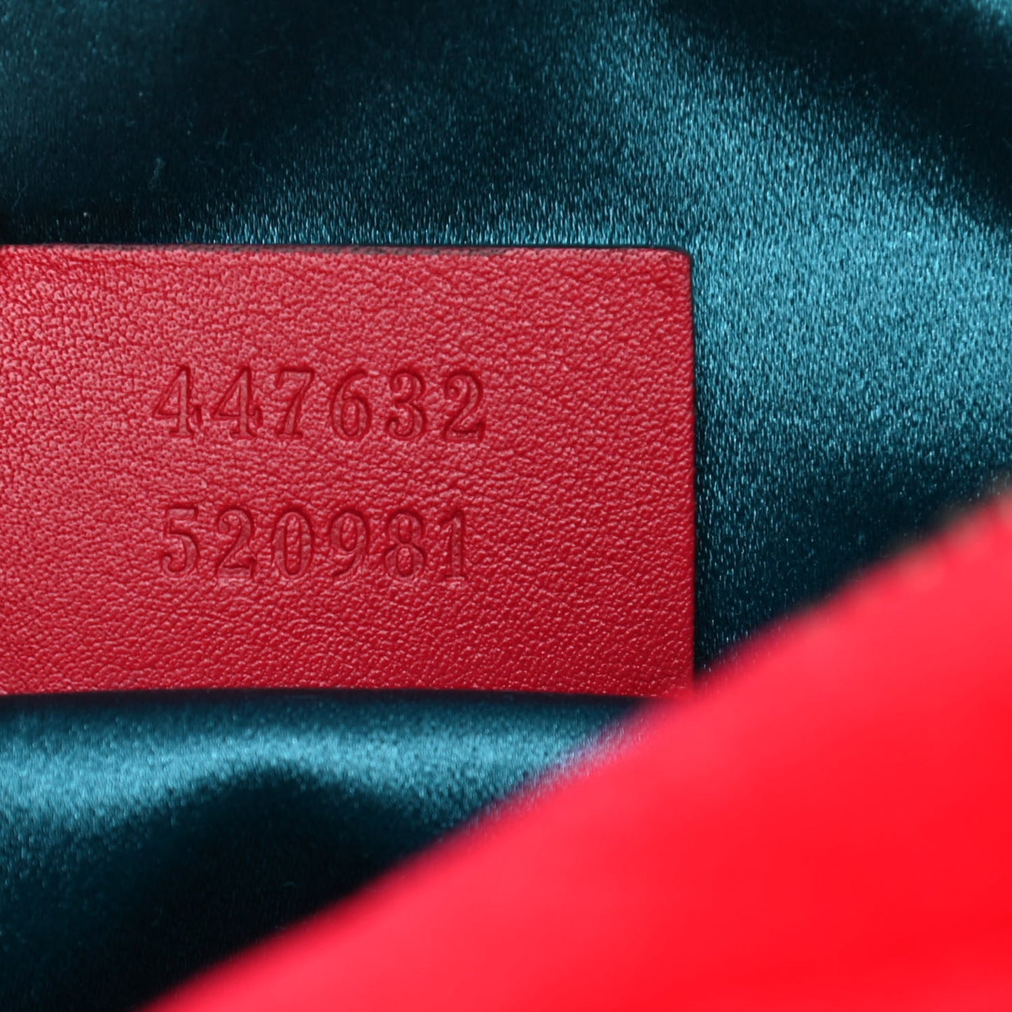 Velvet Matelasse Small GG Marmont Chain Shoulder Bag Hibiscus Red