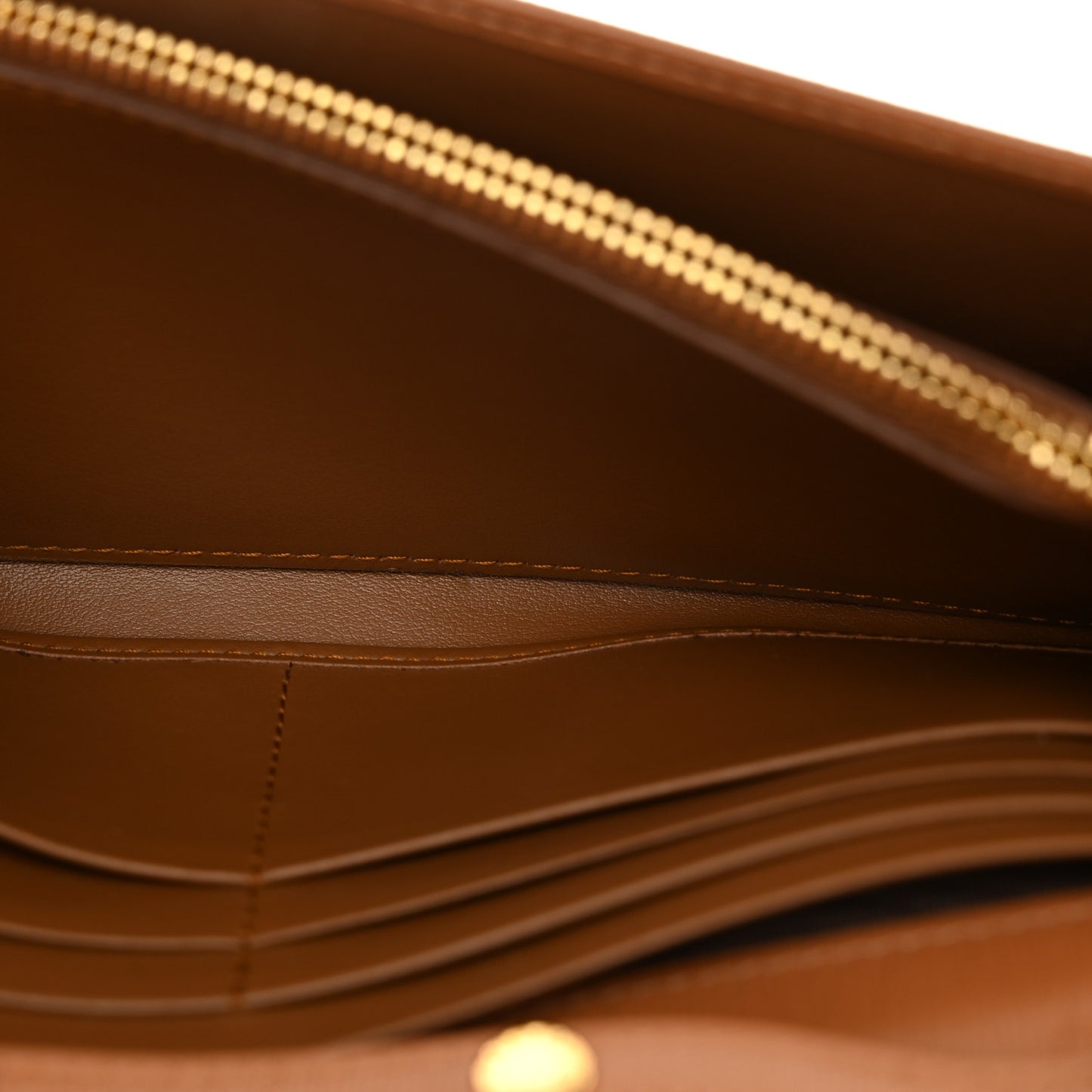 Saffiano Metal Oro Chain Wallet Caramel