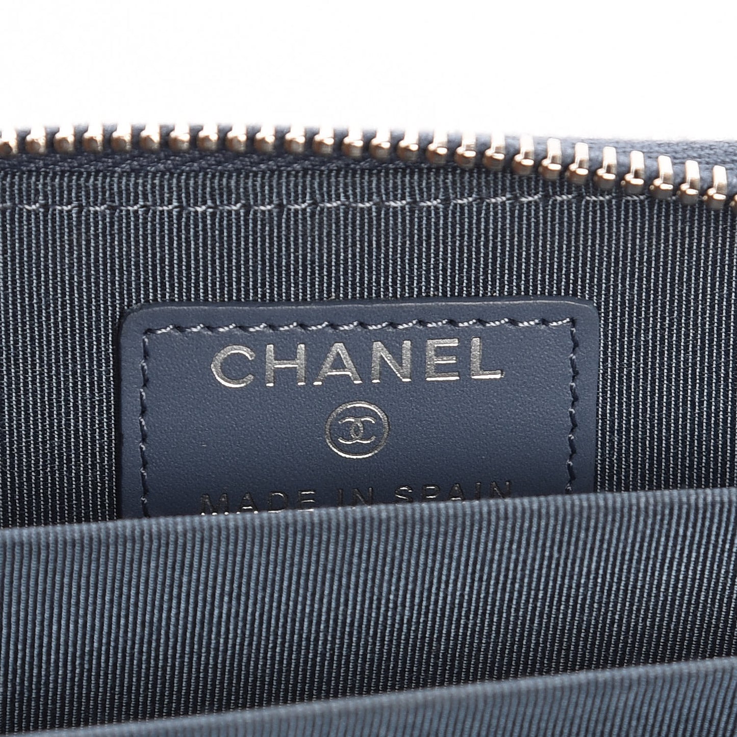 Caviar Quilted Zip Coin Purse Blue