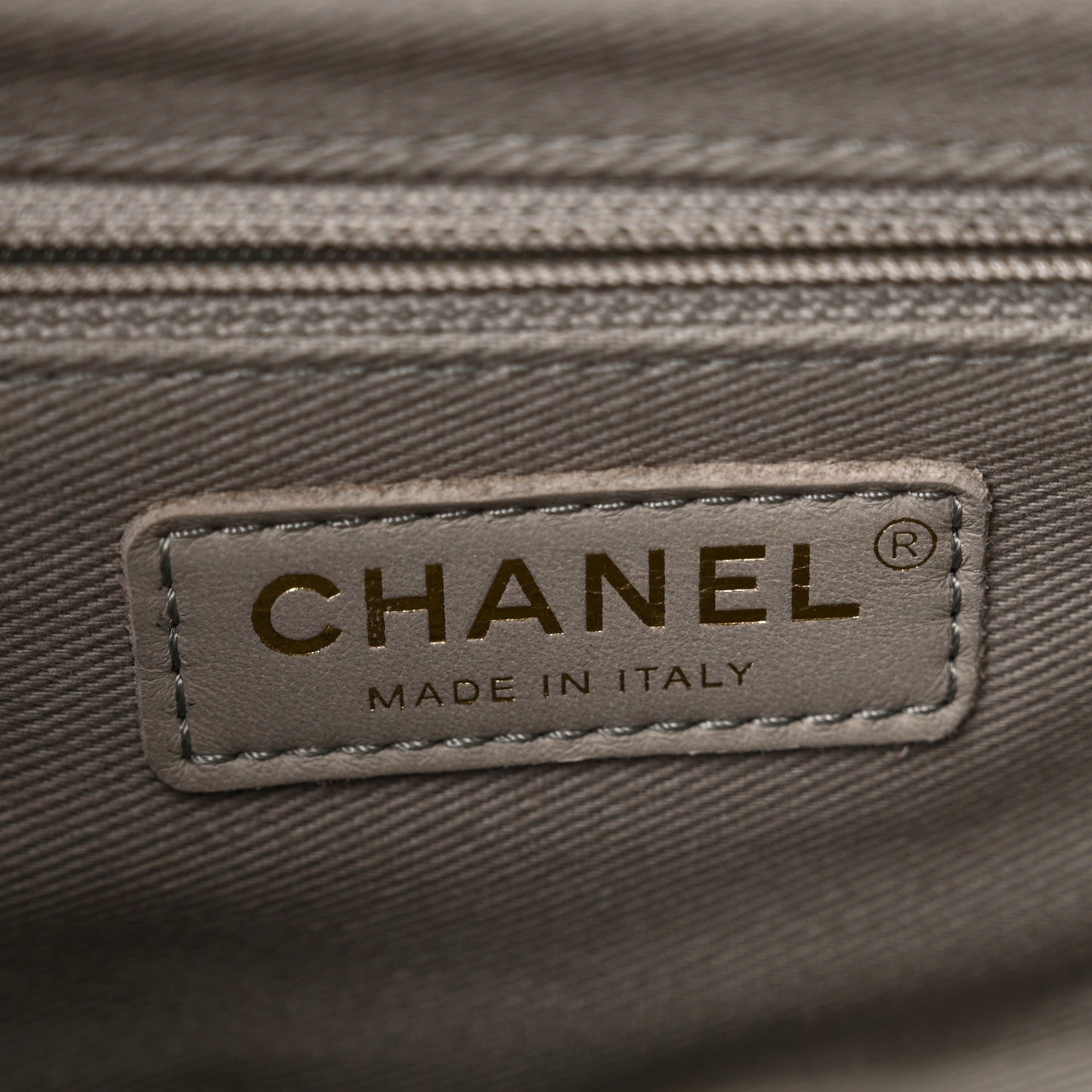 Caviar Quilted Mini Business Affinity Flap Grey