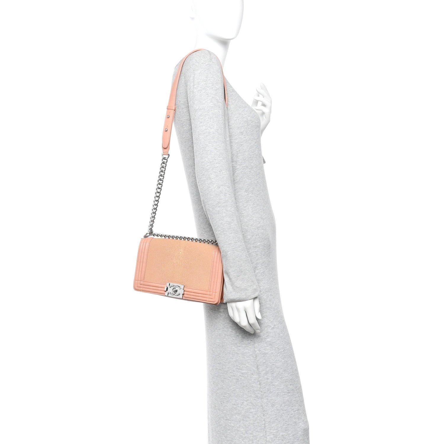 Chanel Galuchat Stingray Medium Boy Flap Pink 2 of 11