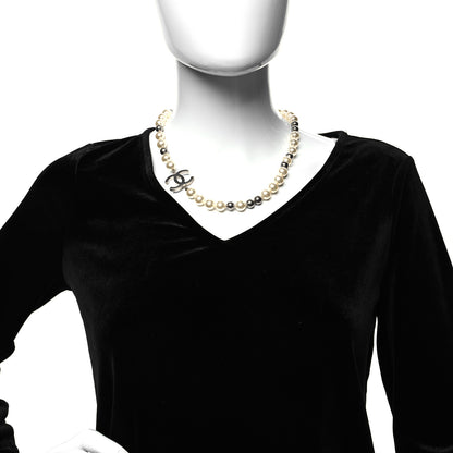Chanel Pearl CC Short Necklace Silver 2 of 6