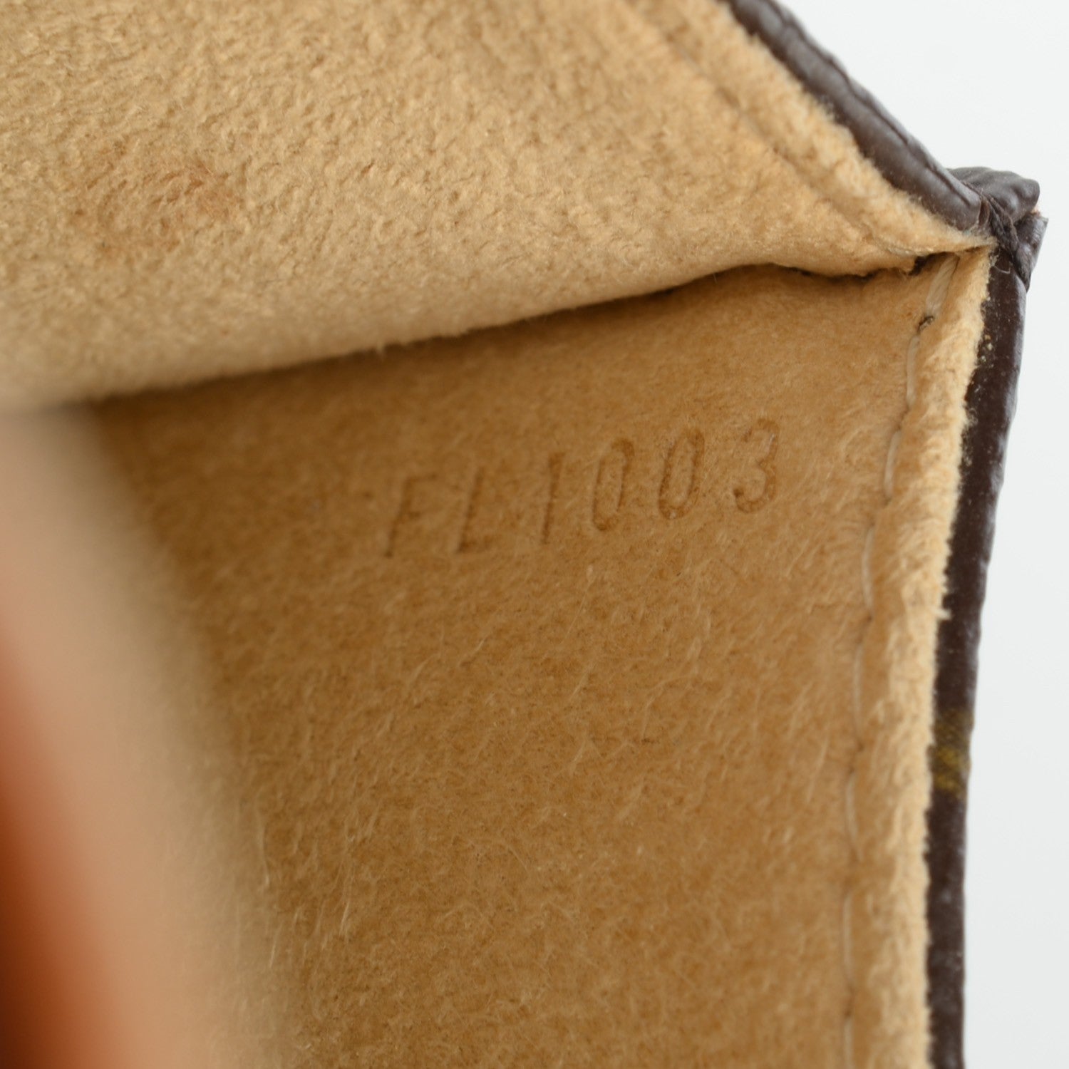 Louis Vuitton Monogram Pochette Florentine XS 7 of 7