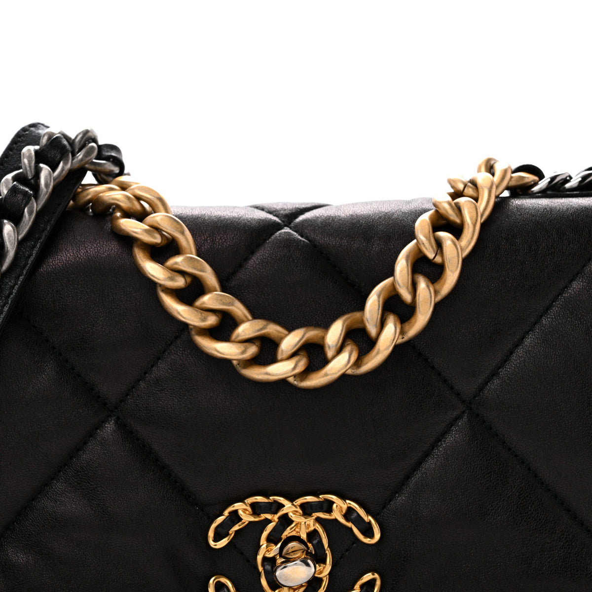 Lambskin Quilted Medium Chanel 19 Flap Black