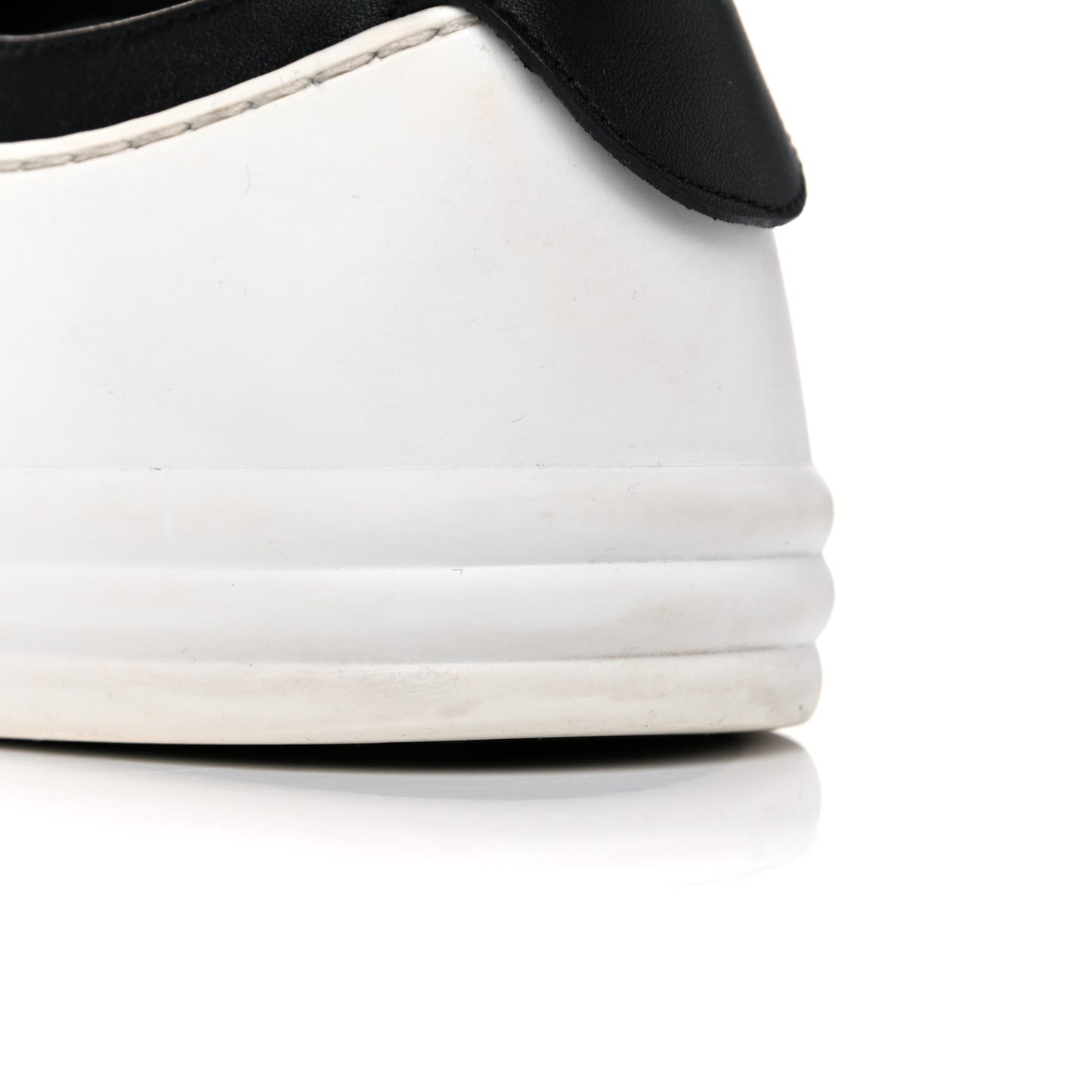 Calfskin Womens CC Sneakers 39.5 Black White