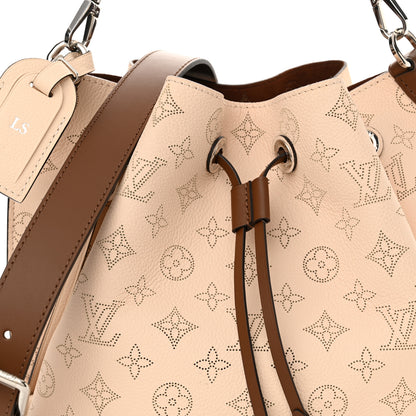 Louis Vuitton Mahina Muria Creme 7 of 12